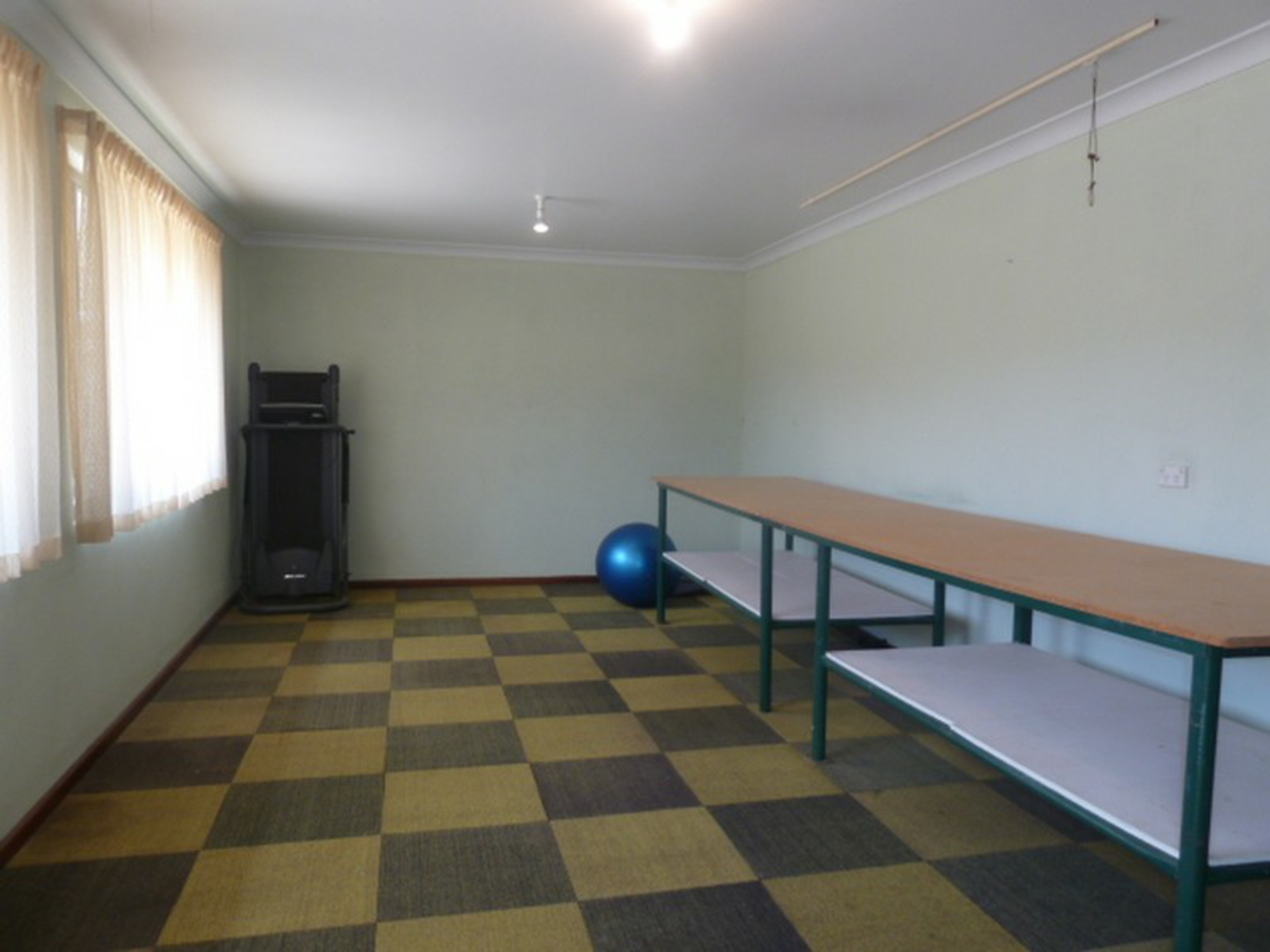 39 Ravenhill Road, THORNLIE