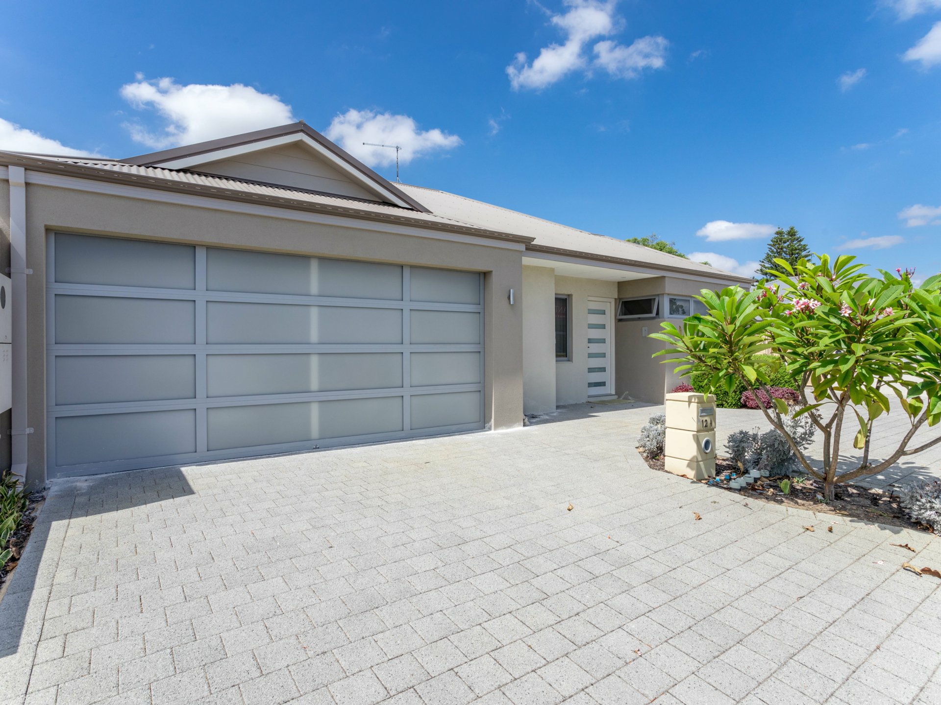 12A Nicholson Road, BECKENHAM