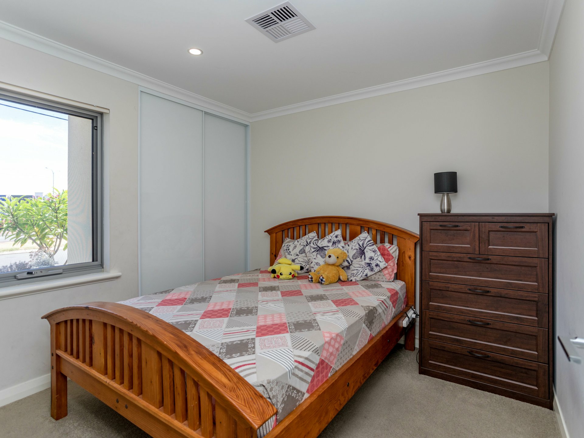 12A Nicholson Road, BECKENHAM