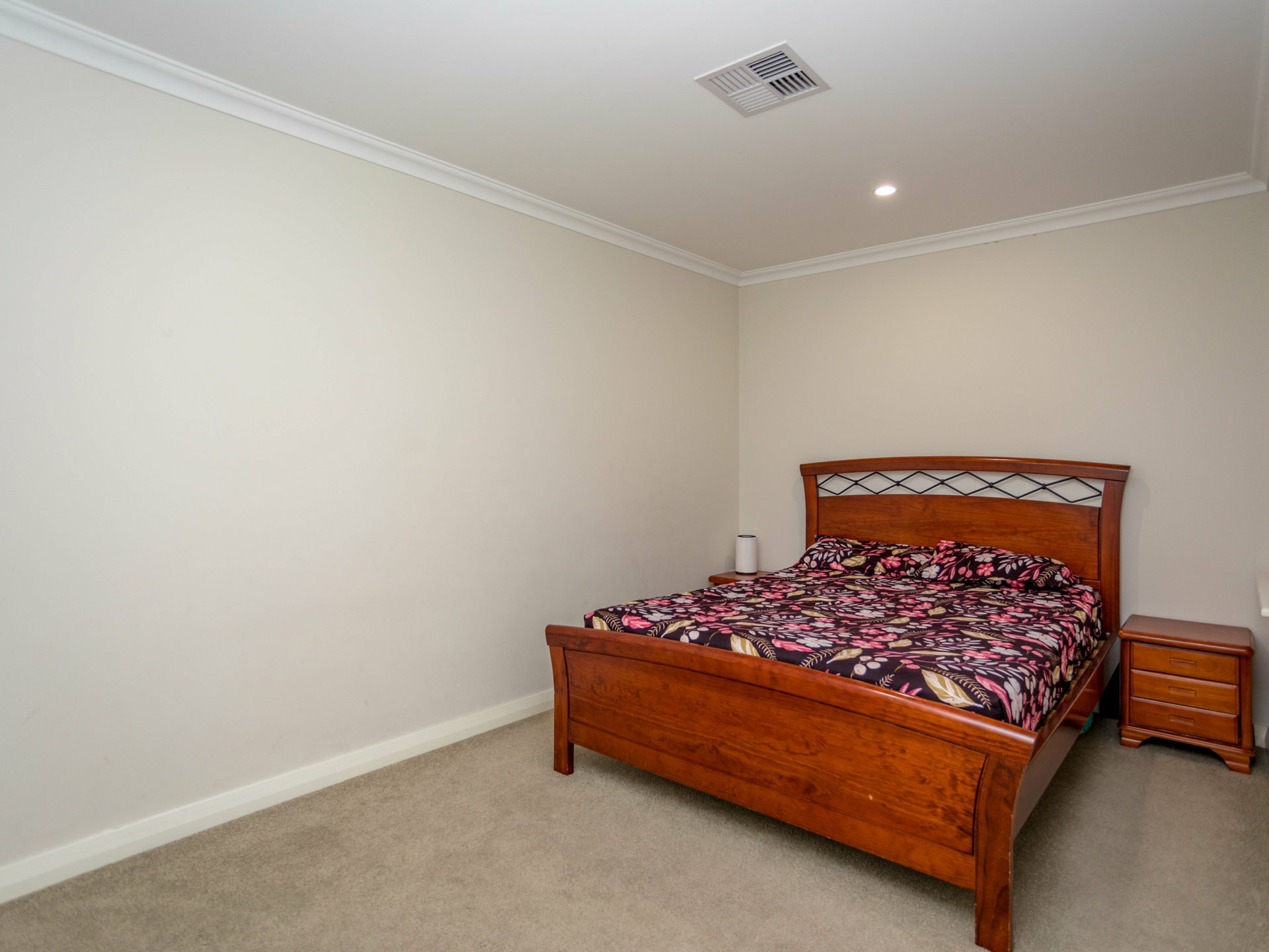 12A Nicholson Road, BECKENHAM