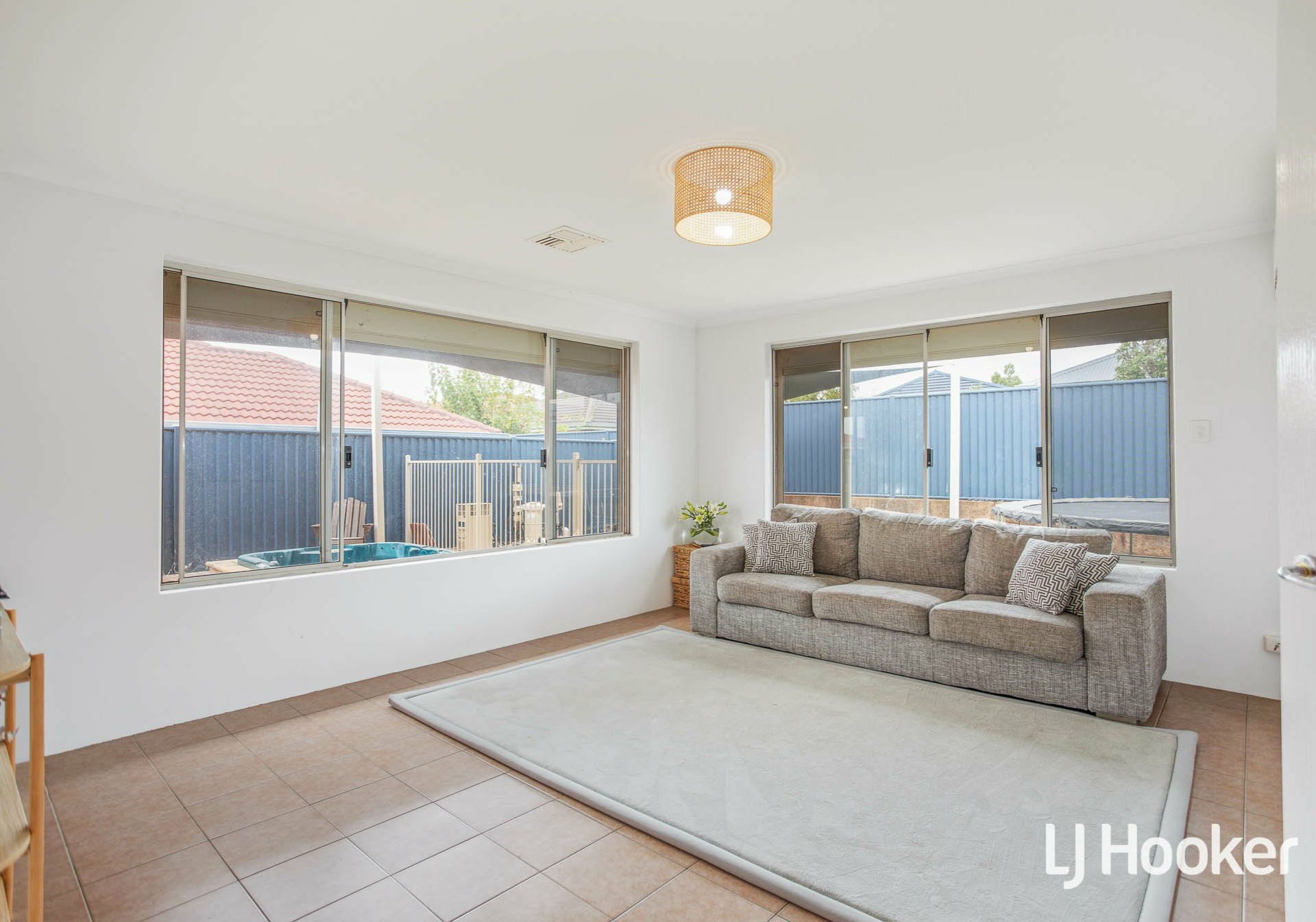 8 Halfpenny Avenue, BYFORD
