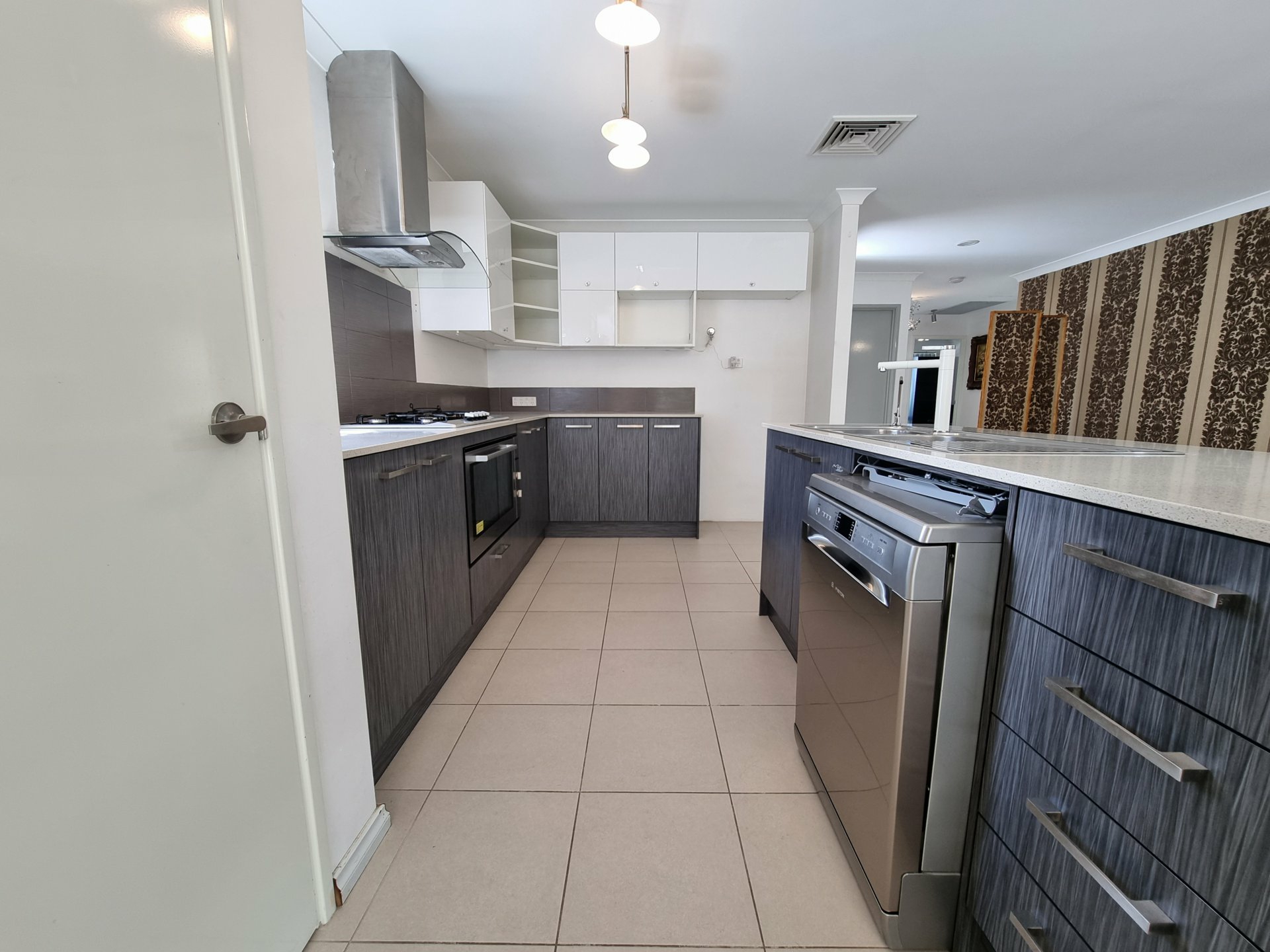 146 Gracefield Boulevard, HARRISDALE