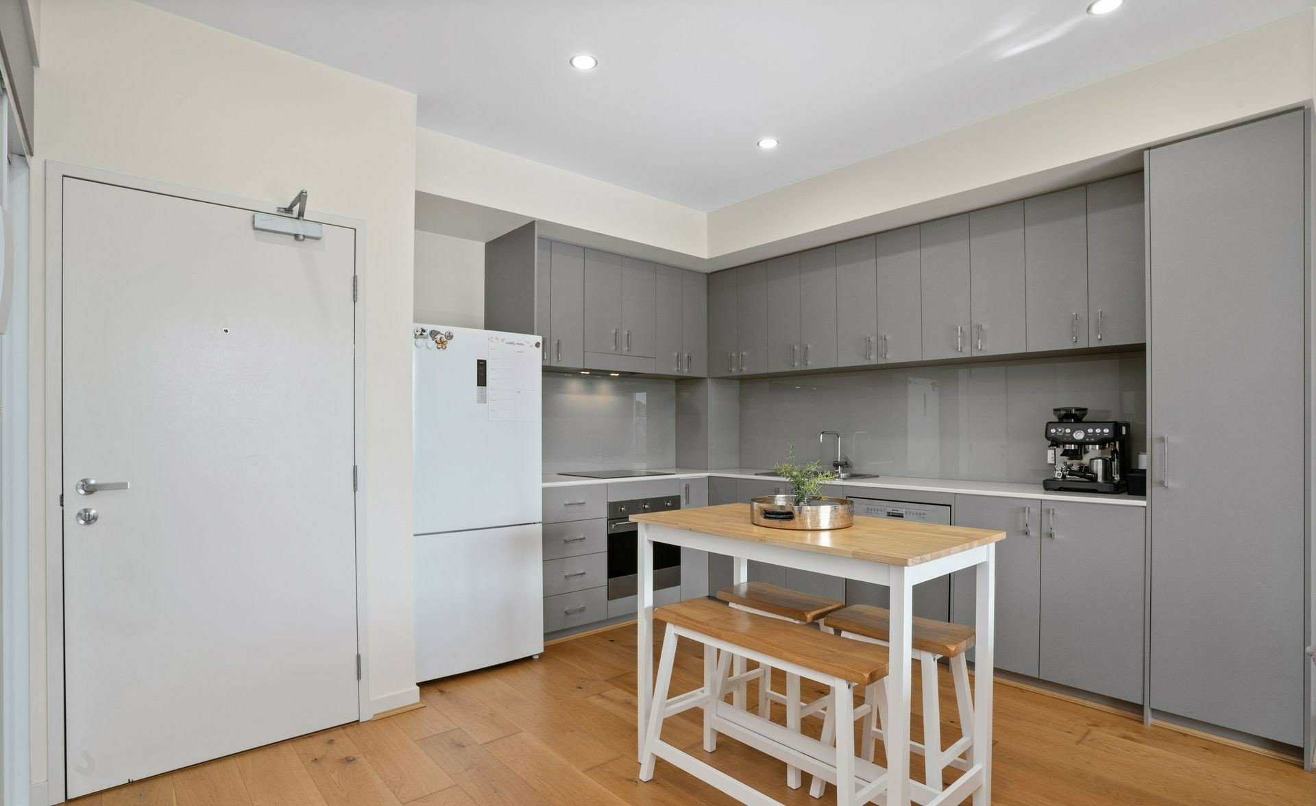 307/2 Rutland Avenue, LATHLAIN