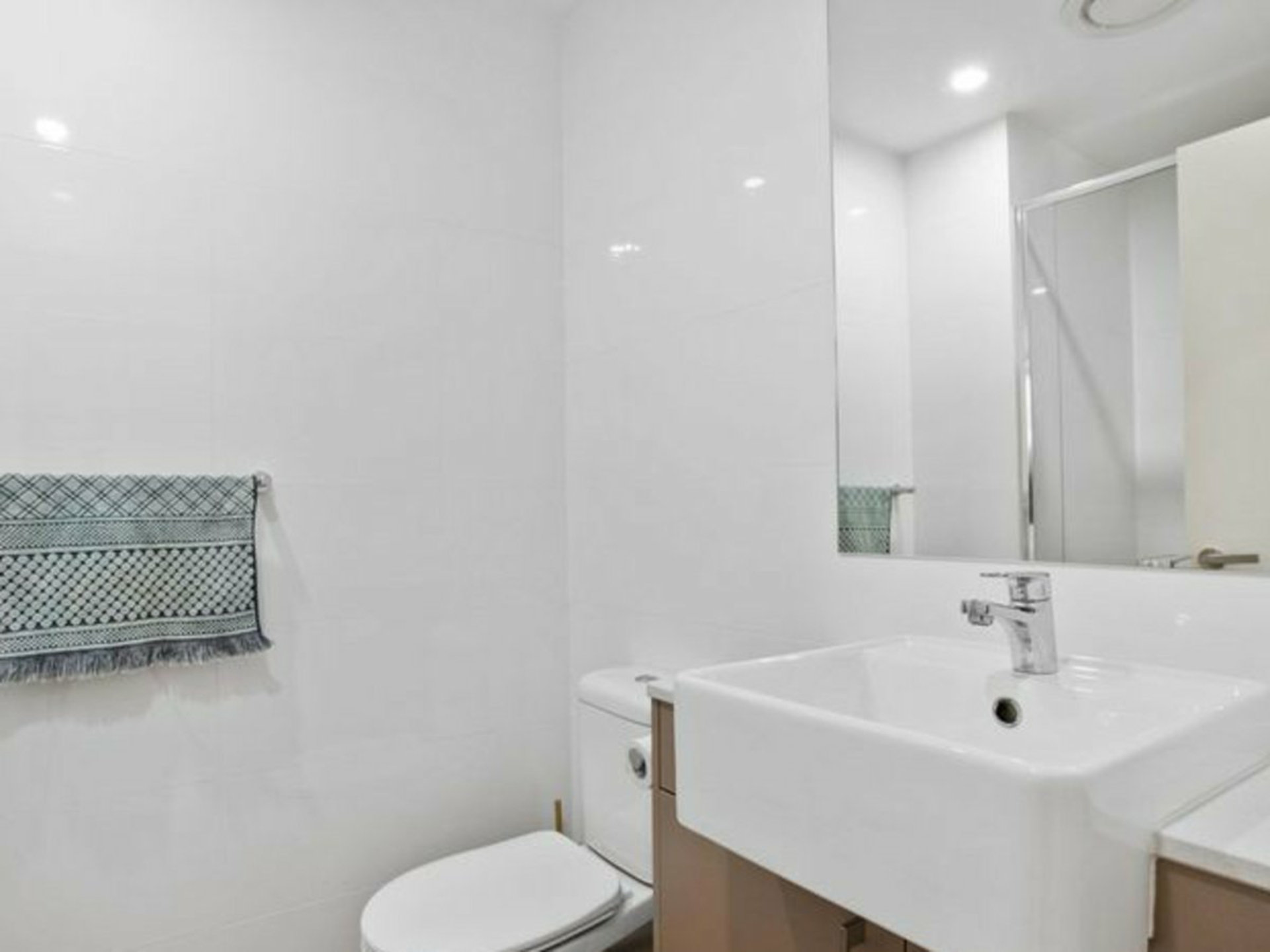 307/2 Rutland Avenue, LATHLAIN