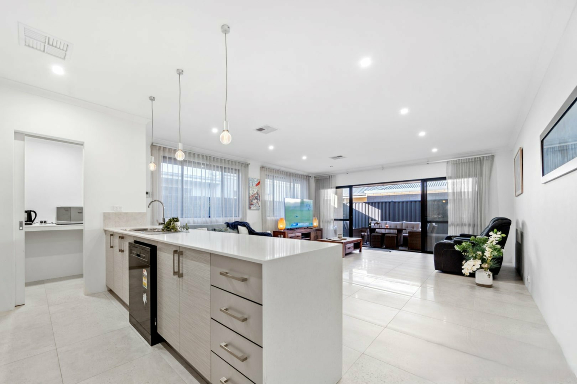24 Turquoise Chase, DAYTON