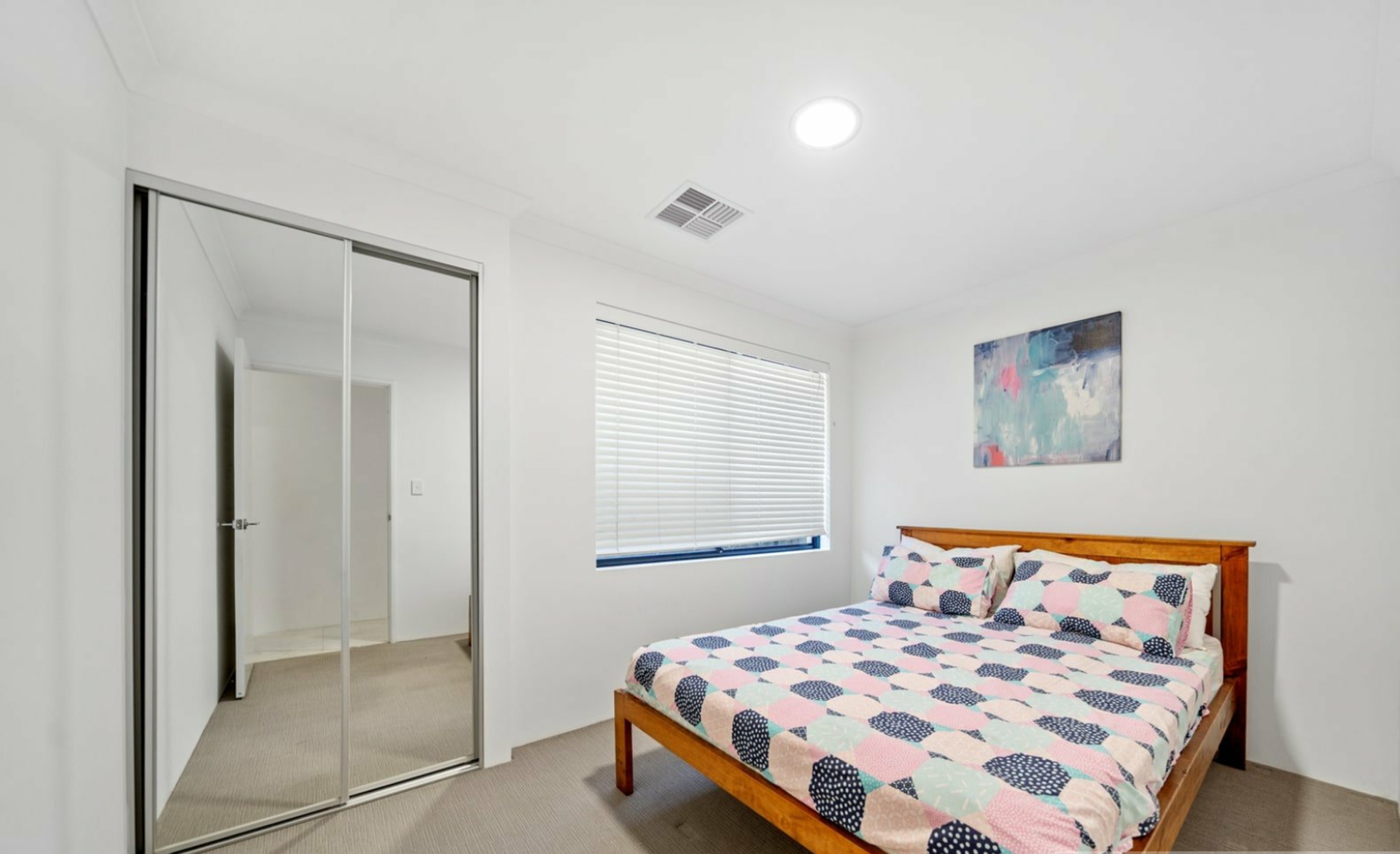 24 Turquoise Chase, DAYTON