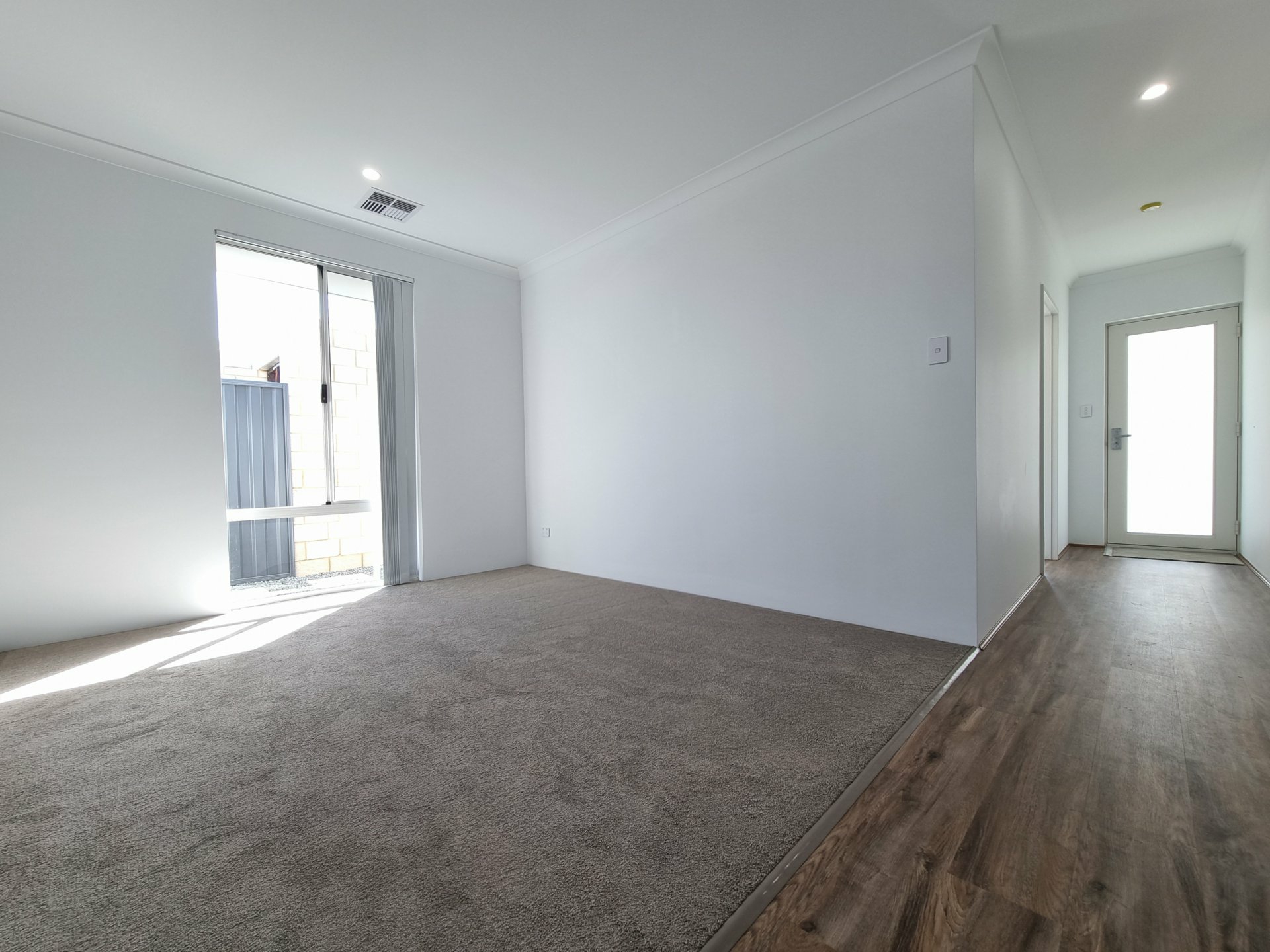 4 Handler Way, FORRESTDALE