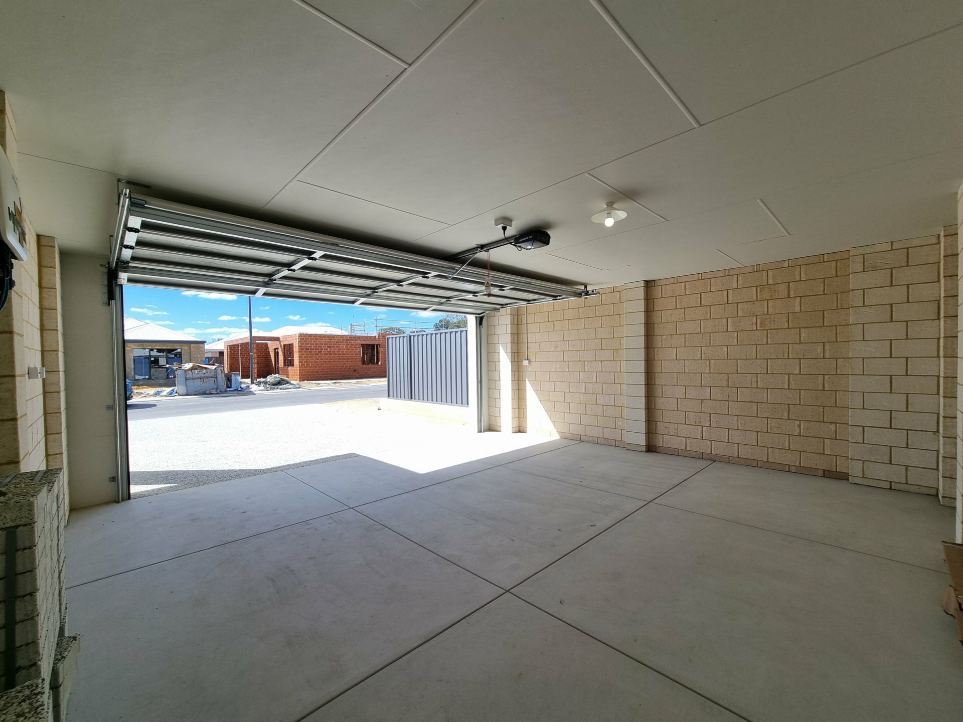 4 Handler Way, FORRESTDALE