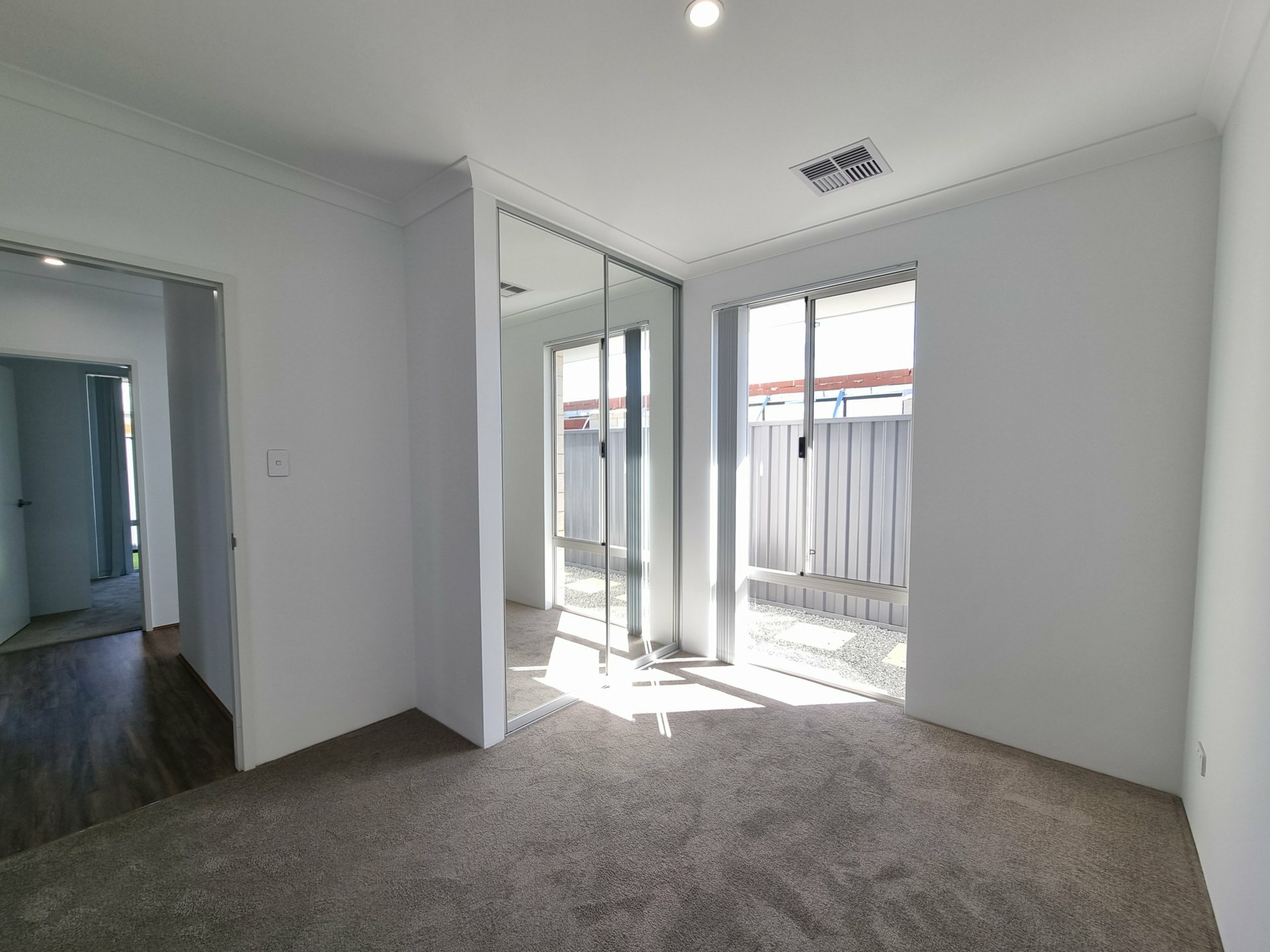 4 Handler Way, FORRESTDALE