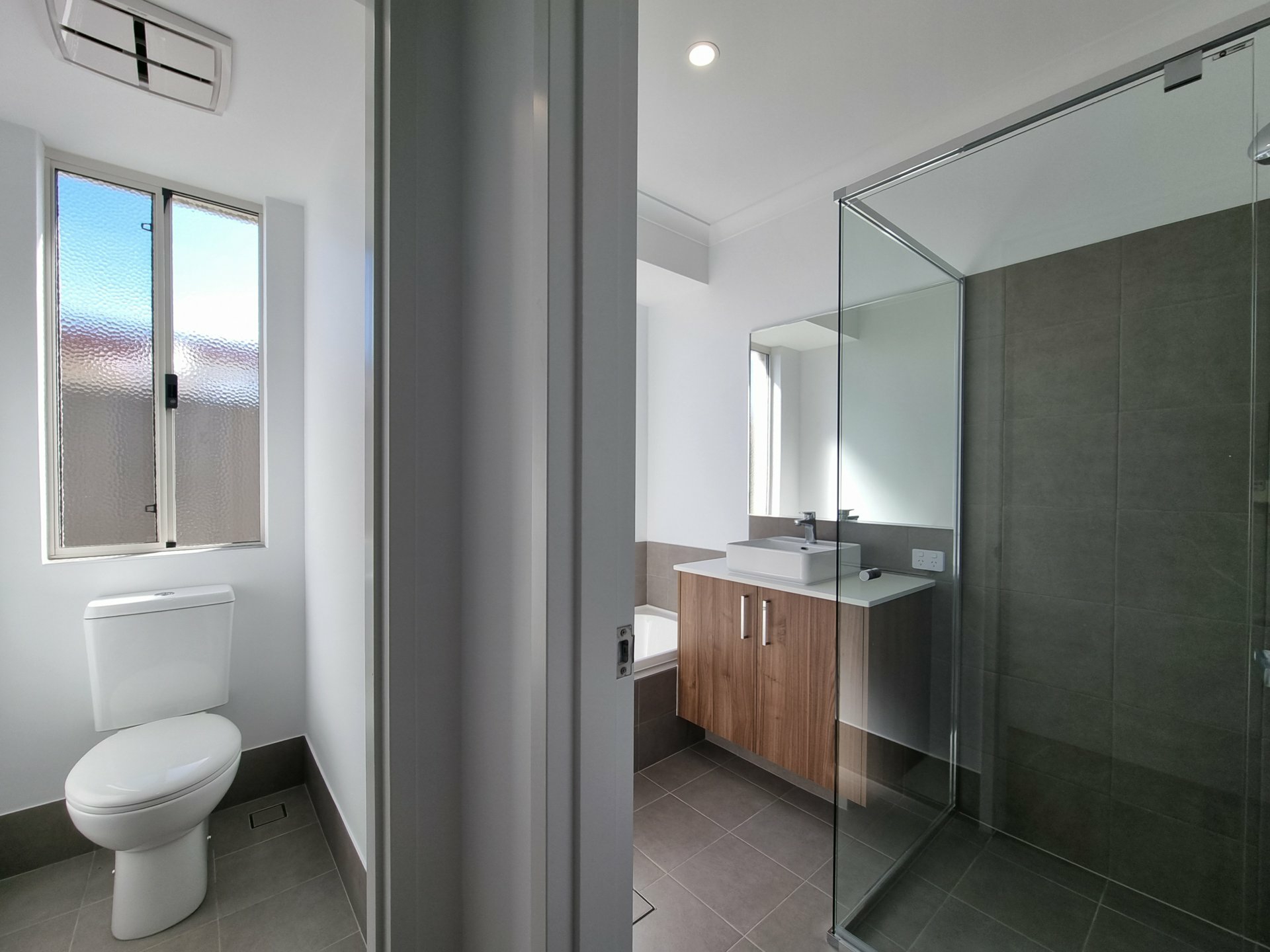 4 Handler Way, FORRESTDALE