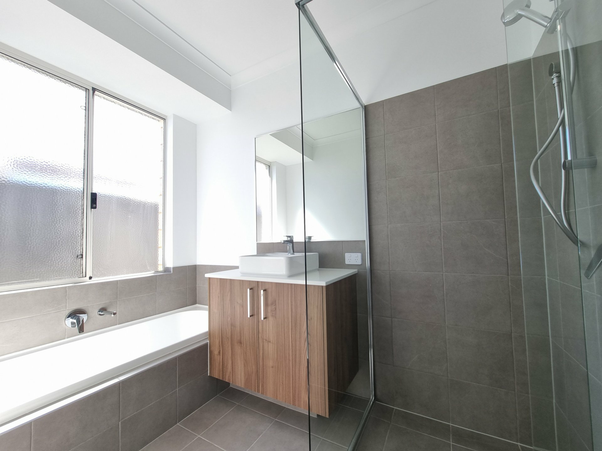 4 Handler Way, FORRESTDALE