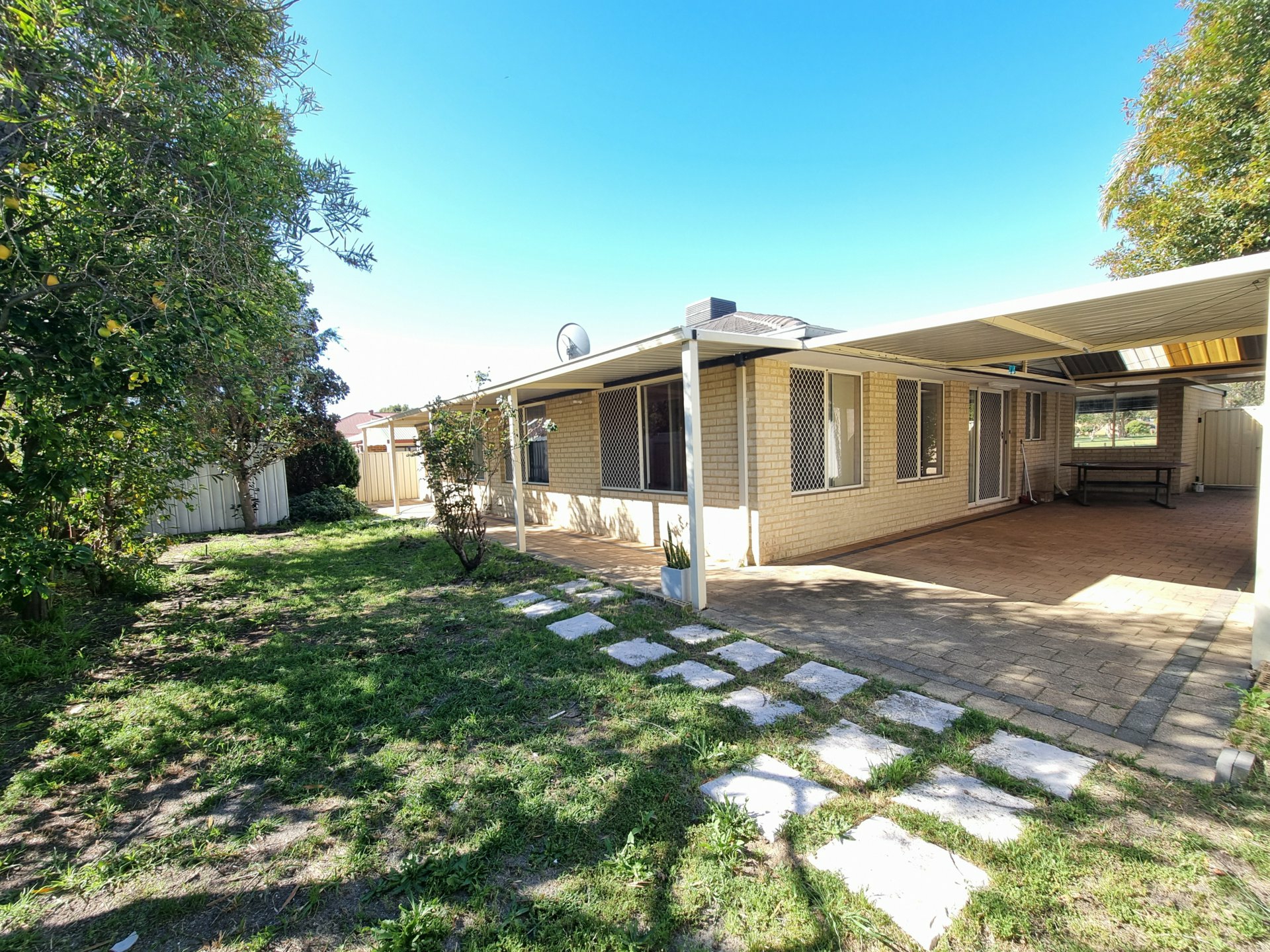 35 Eastwood Parade — photo 19 of 21
