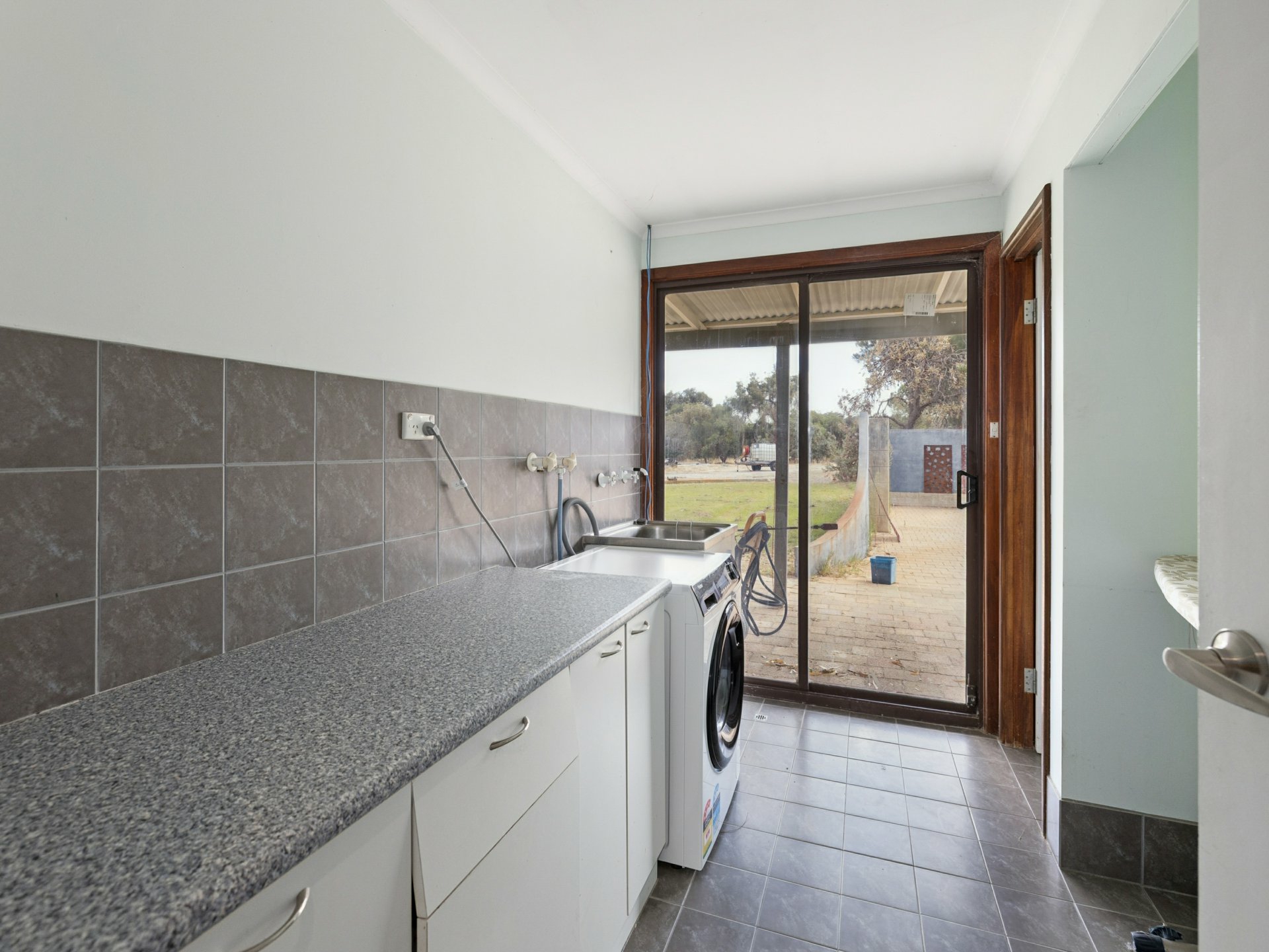 479 Jandakot Road — photo 18 of 30
