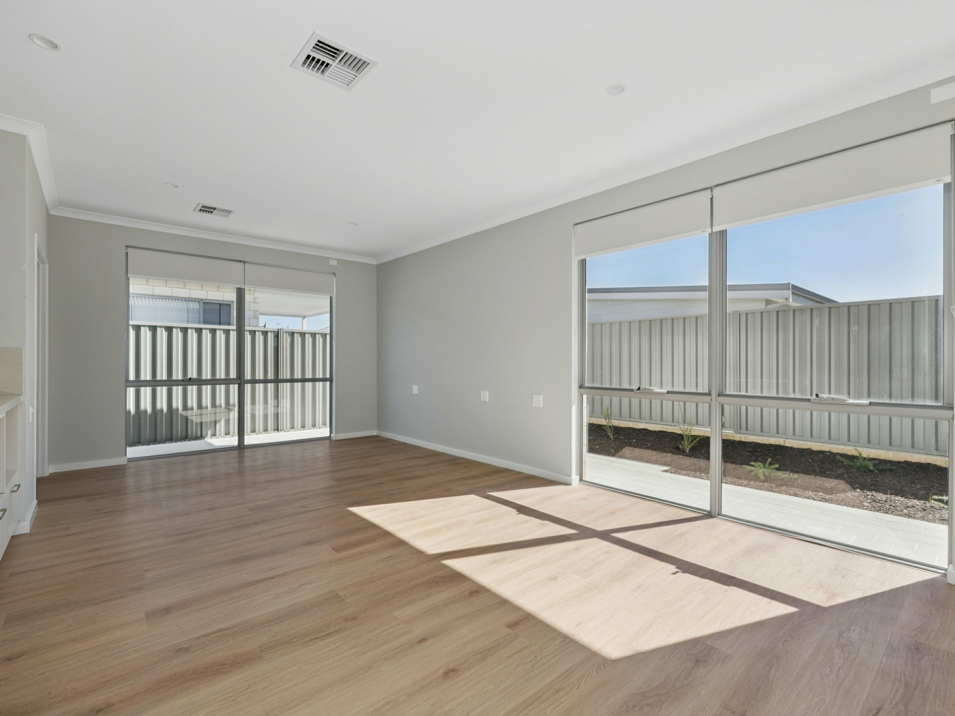 13 Slender Way — photo 17 of 30