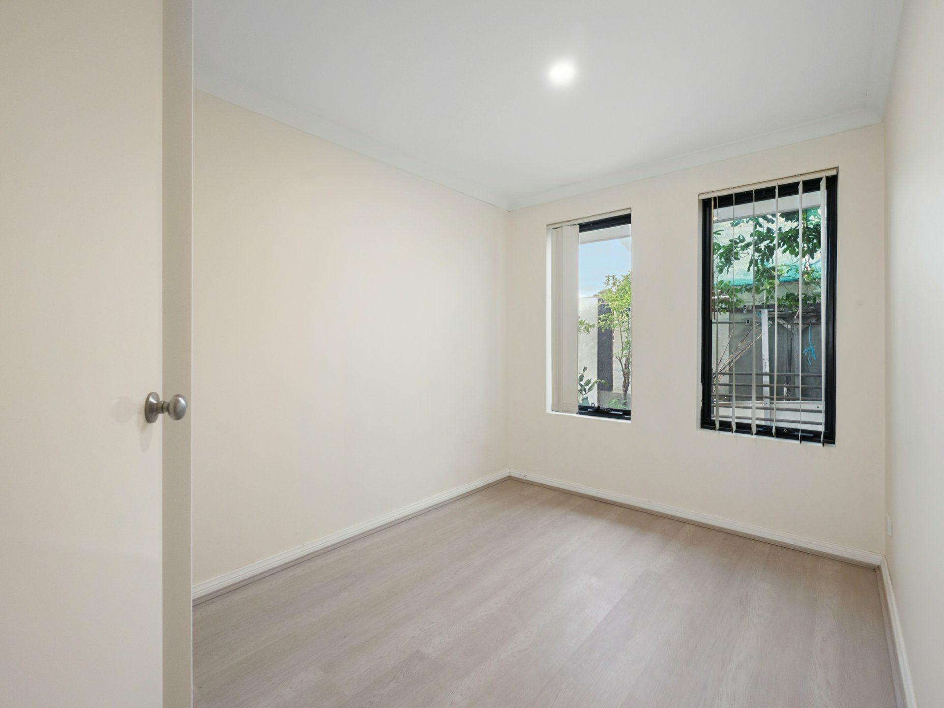 23 Lakey Street — photo 8 of 20