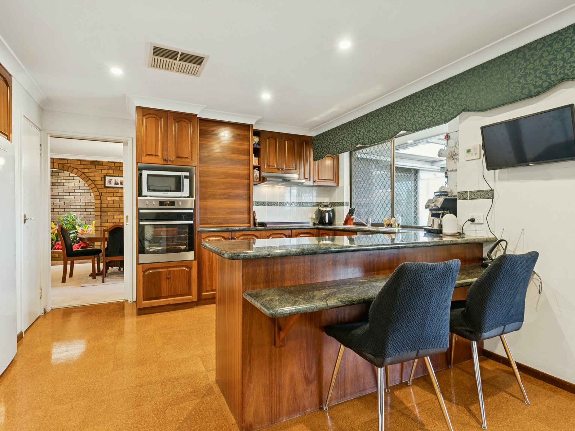 43 Bullfinch Street — photo 11 of 30