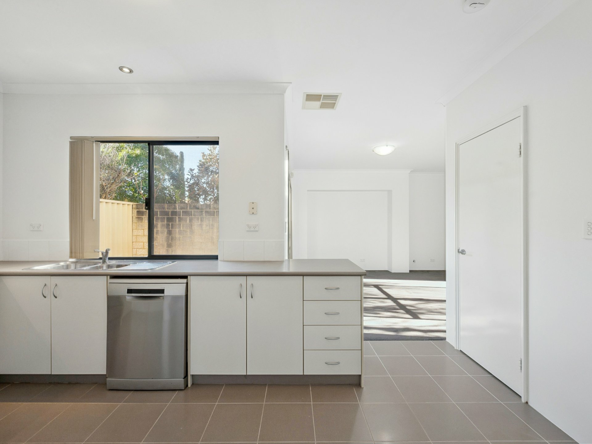 7C Madras Way — photo 9 of 19
