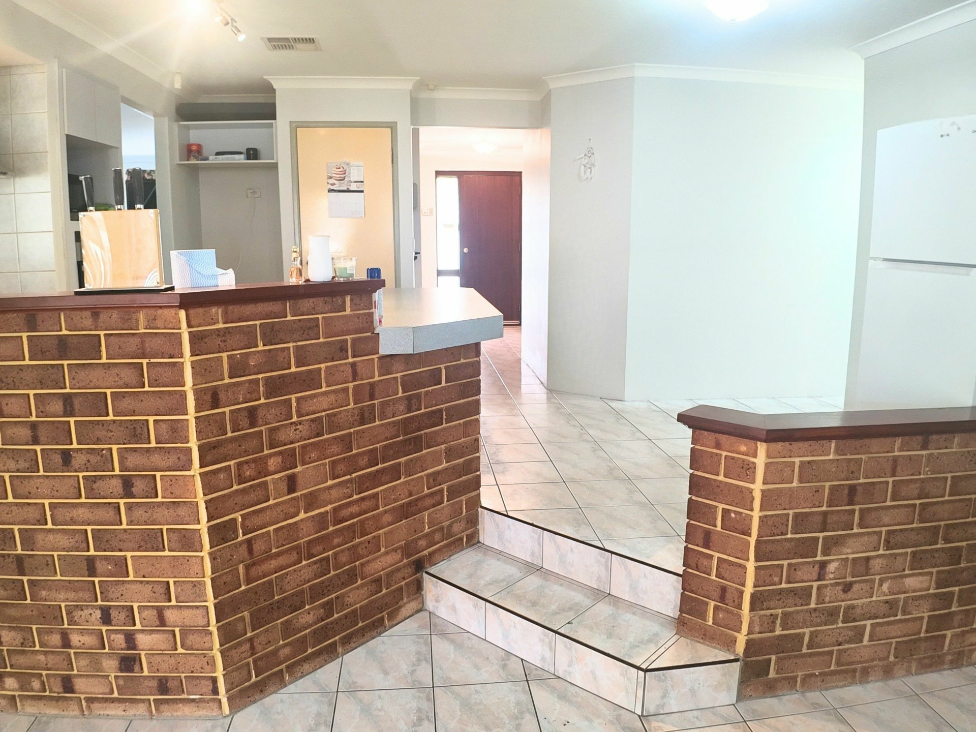 47 Inverness Circle — photo 9 of 16