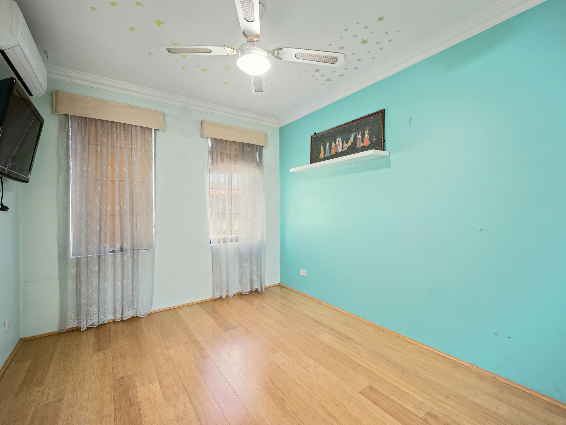 27 Kingsland Loop — photo 8 of 24