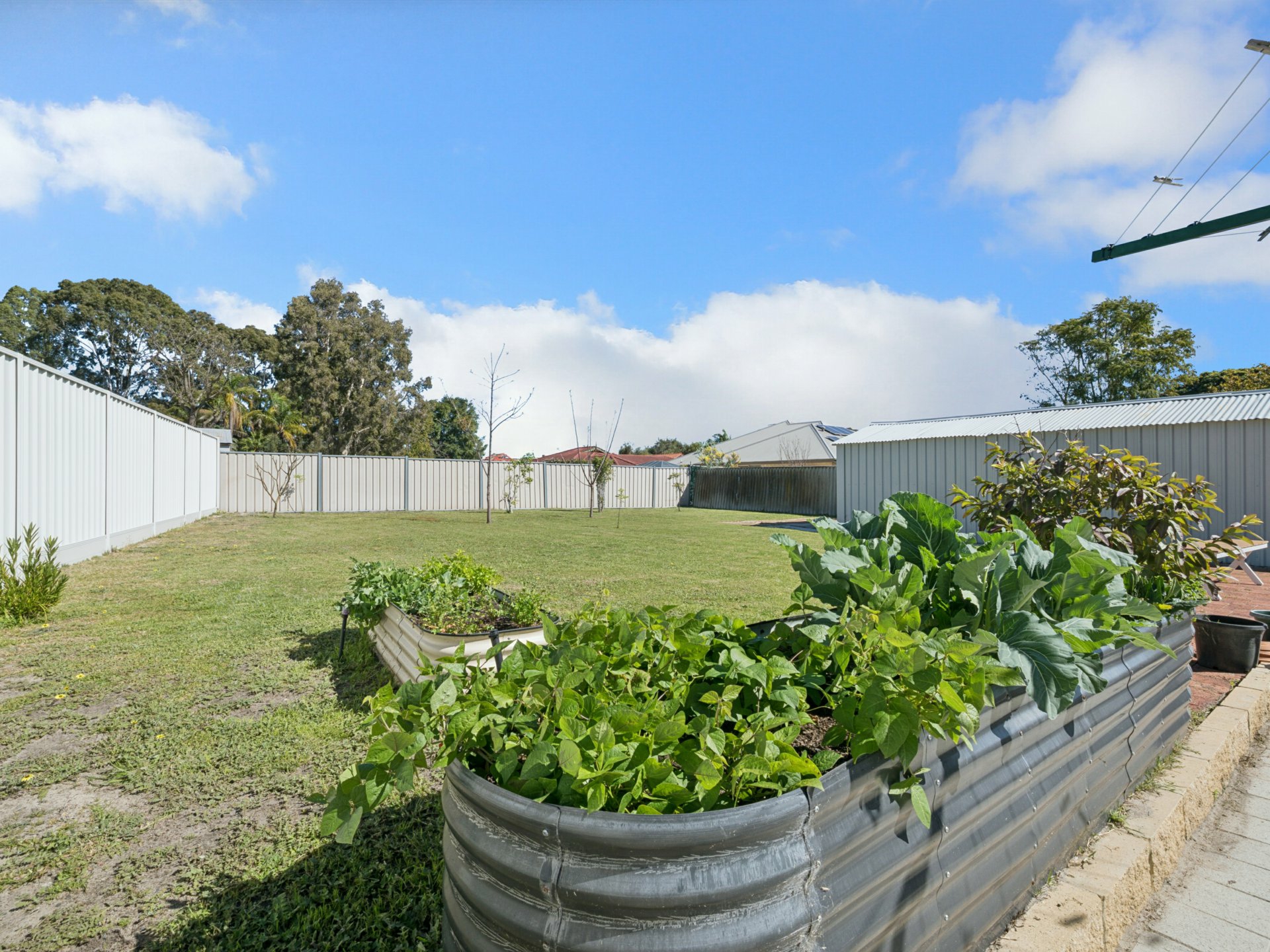 29 Thornlie Avenue — photo 30 of 30