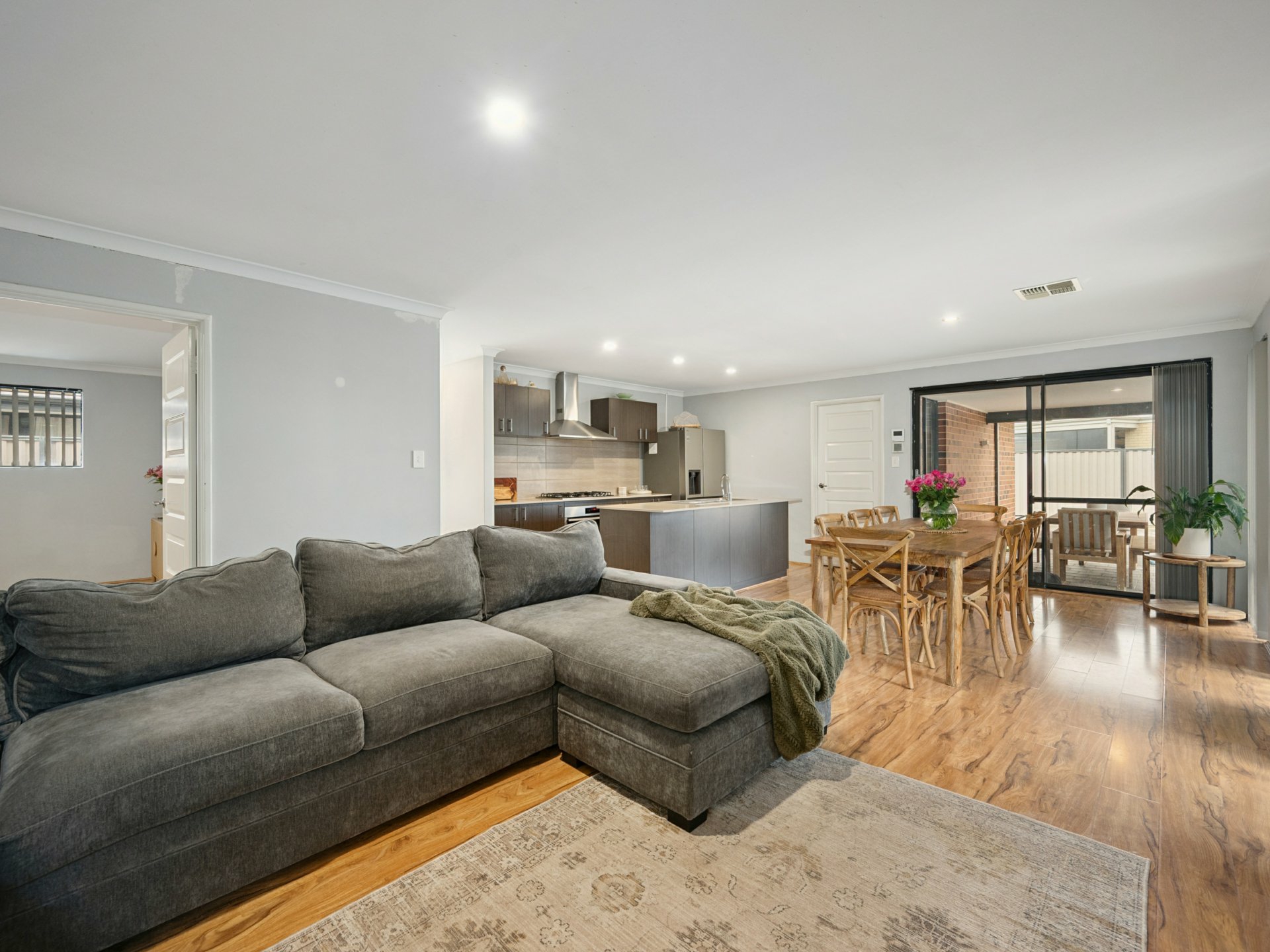 7 Windrow Grove — photo 9 of 18