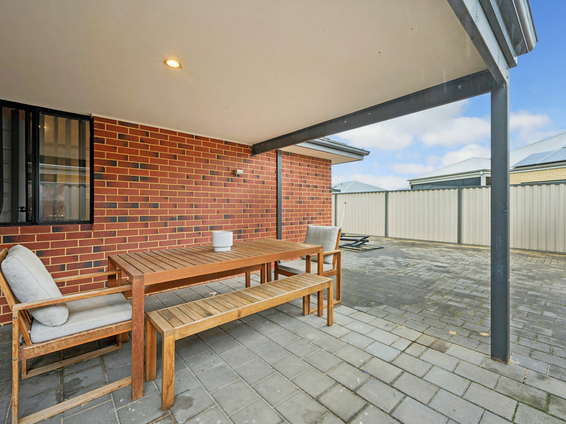 7 Windrow Grove — photo 17 of 18