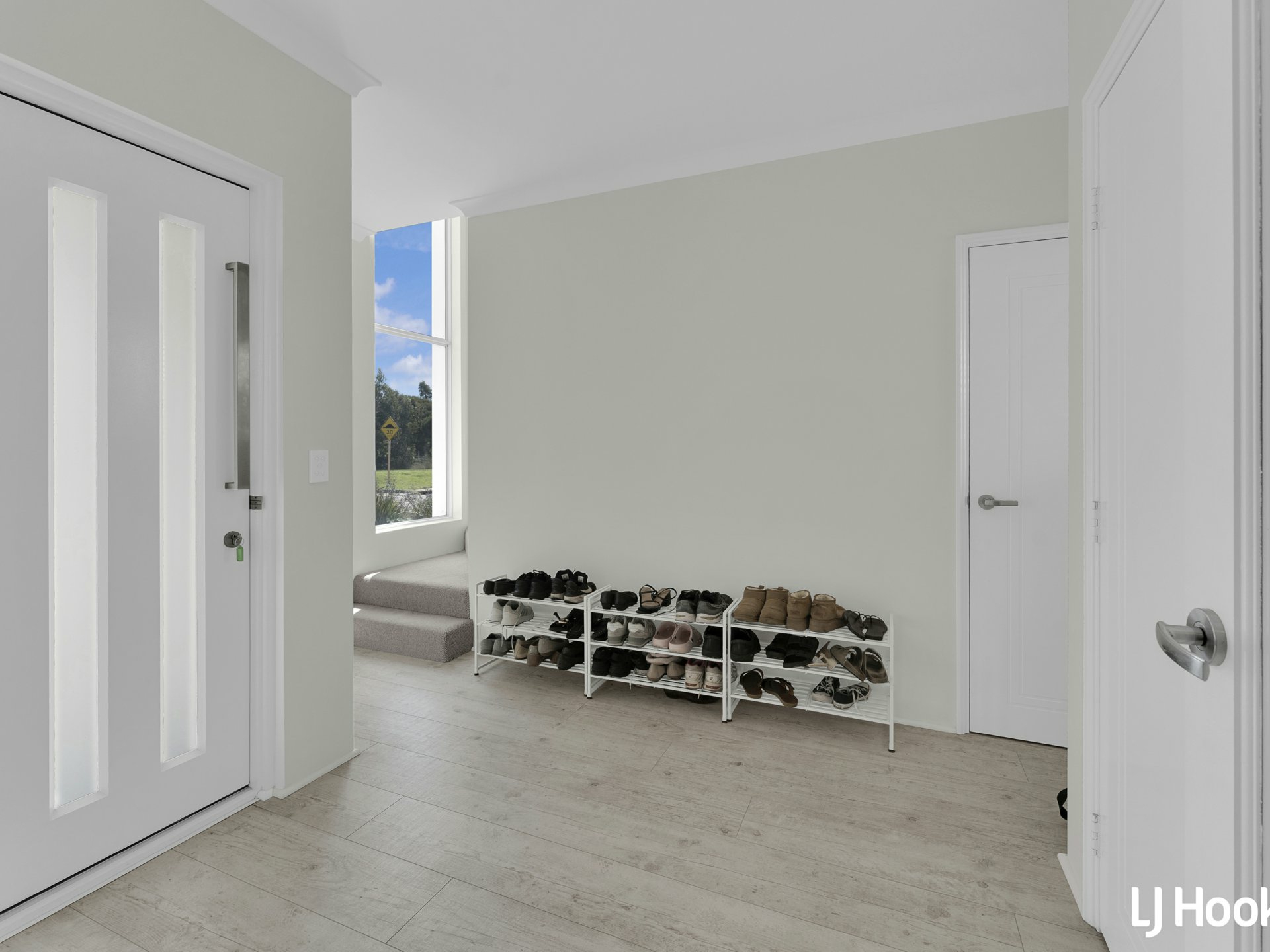 22 Parkview Drive — photo 4 of 30
