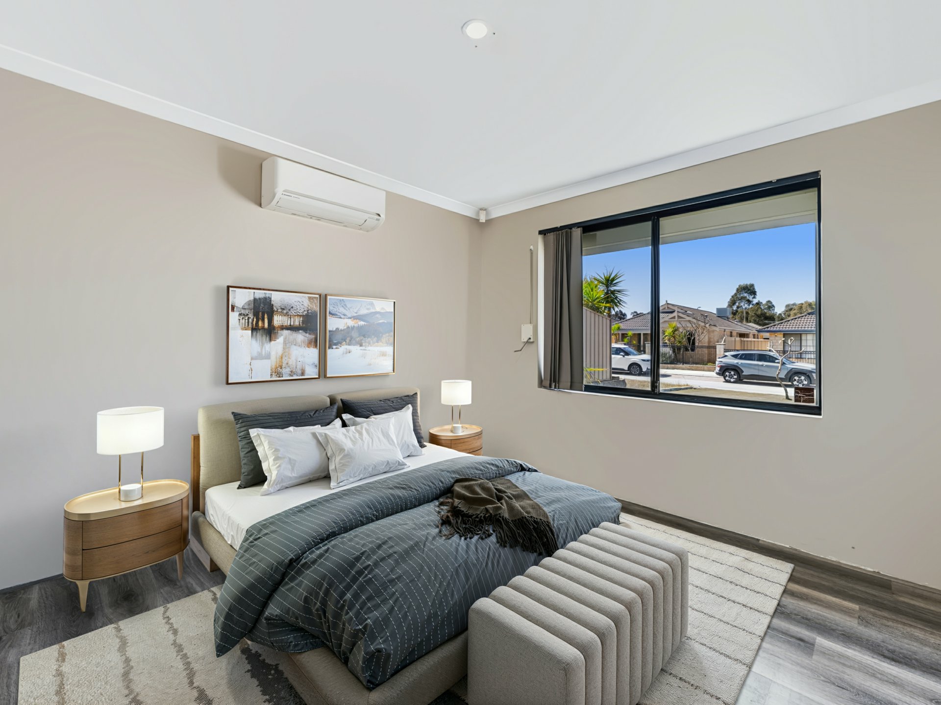 21 Dewsbury Drive — photo 3 of 14