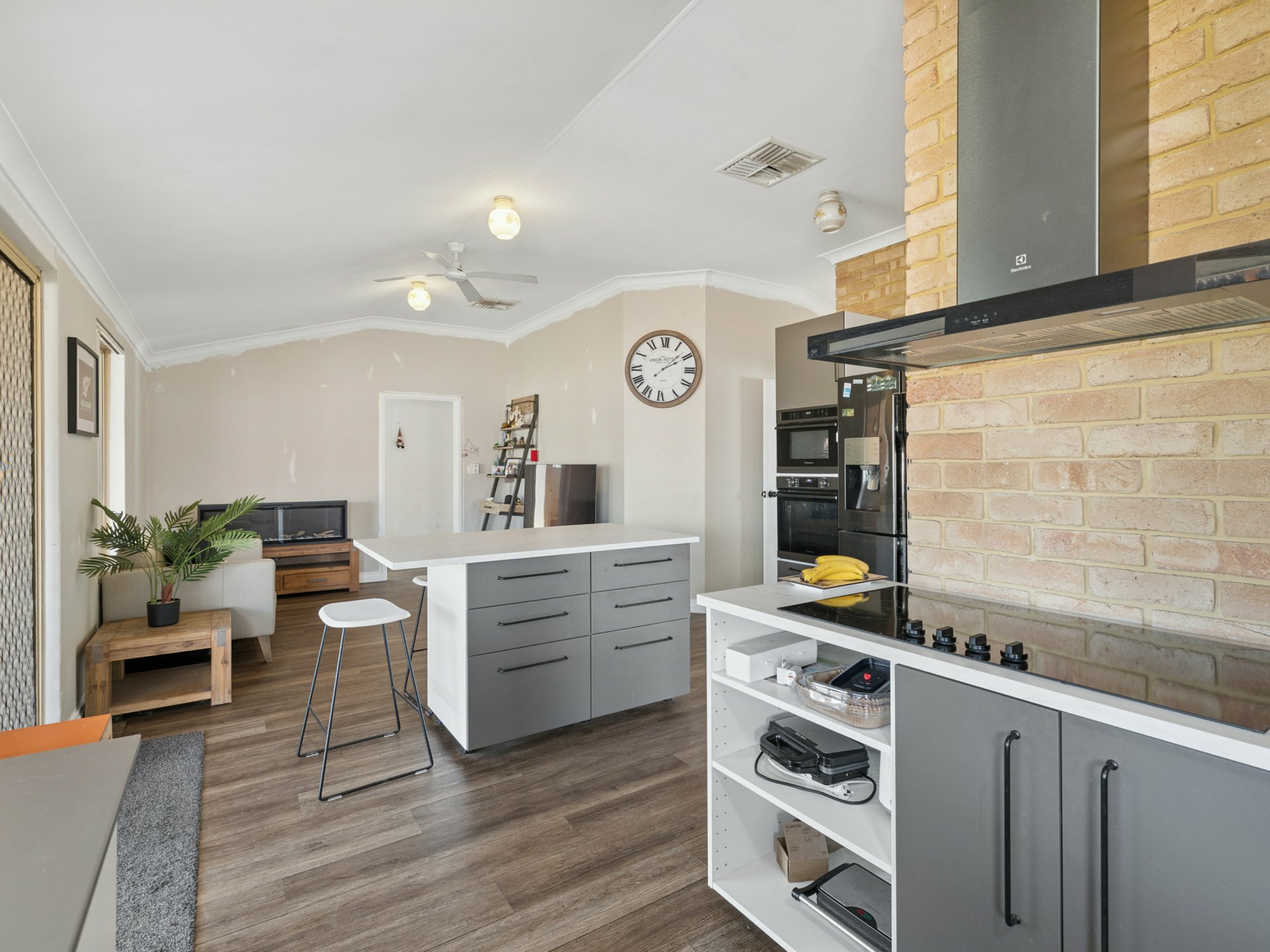1 Rowland Court — photo 8 of 22