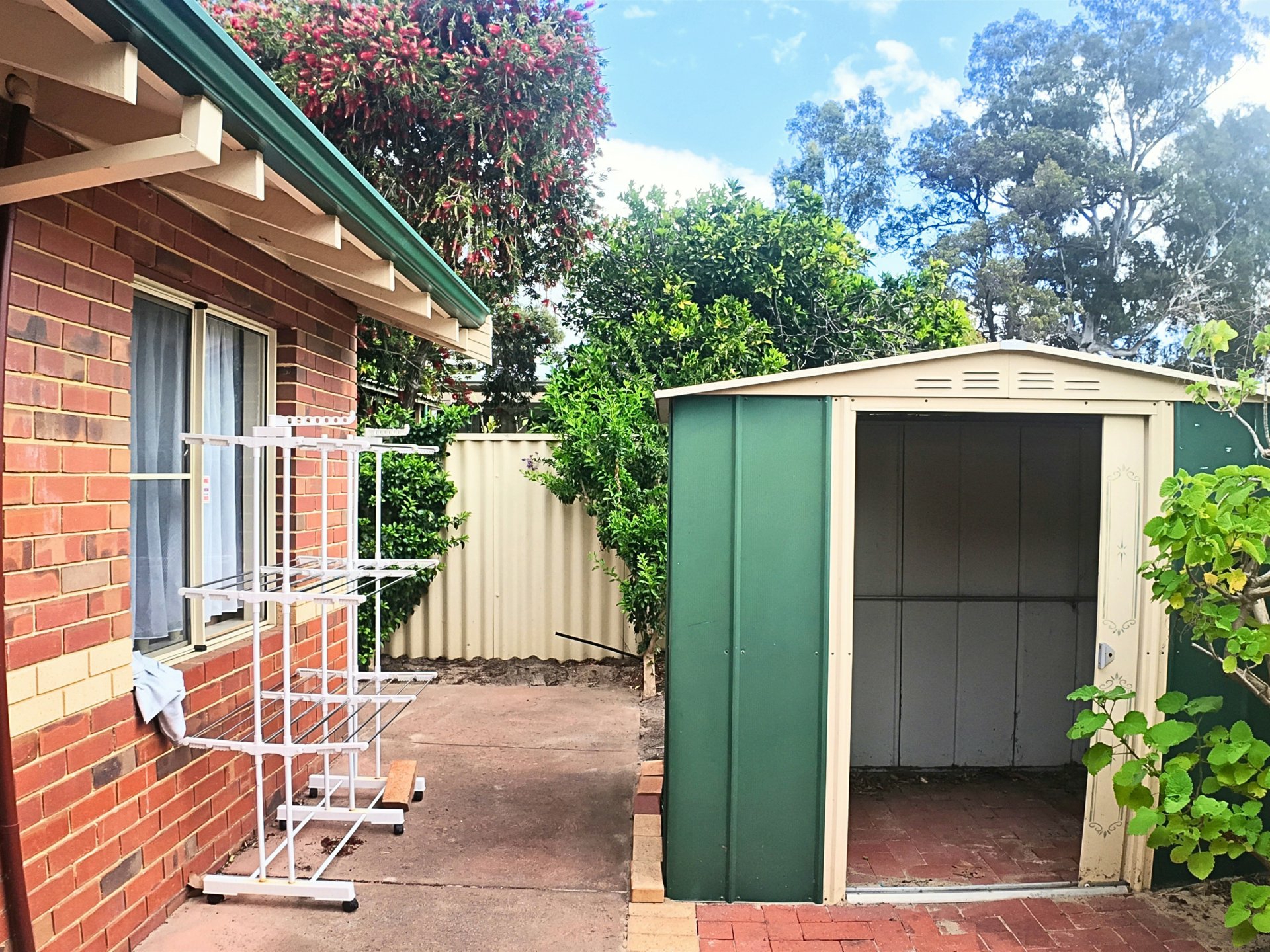 Gosnells, 6110 — photo 12 of 13