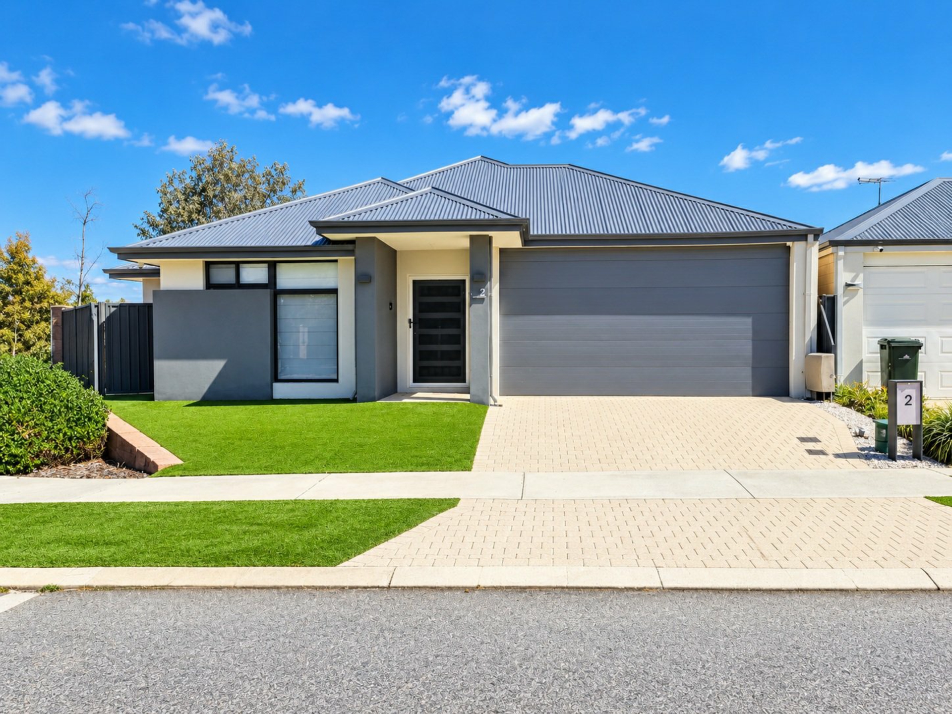 2 McGibbon Street — photo from LJ Hooker Harrisdale