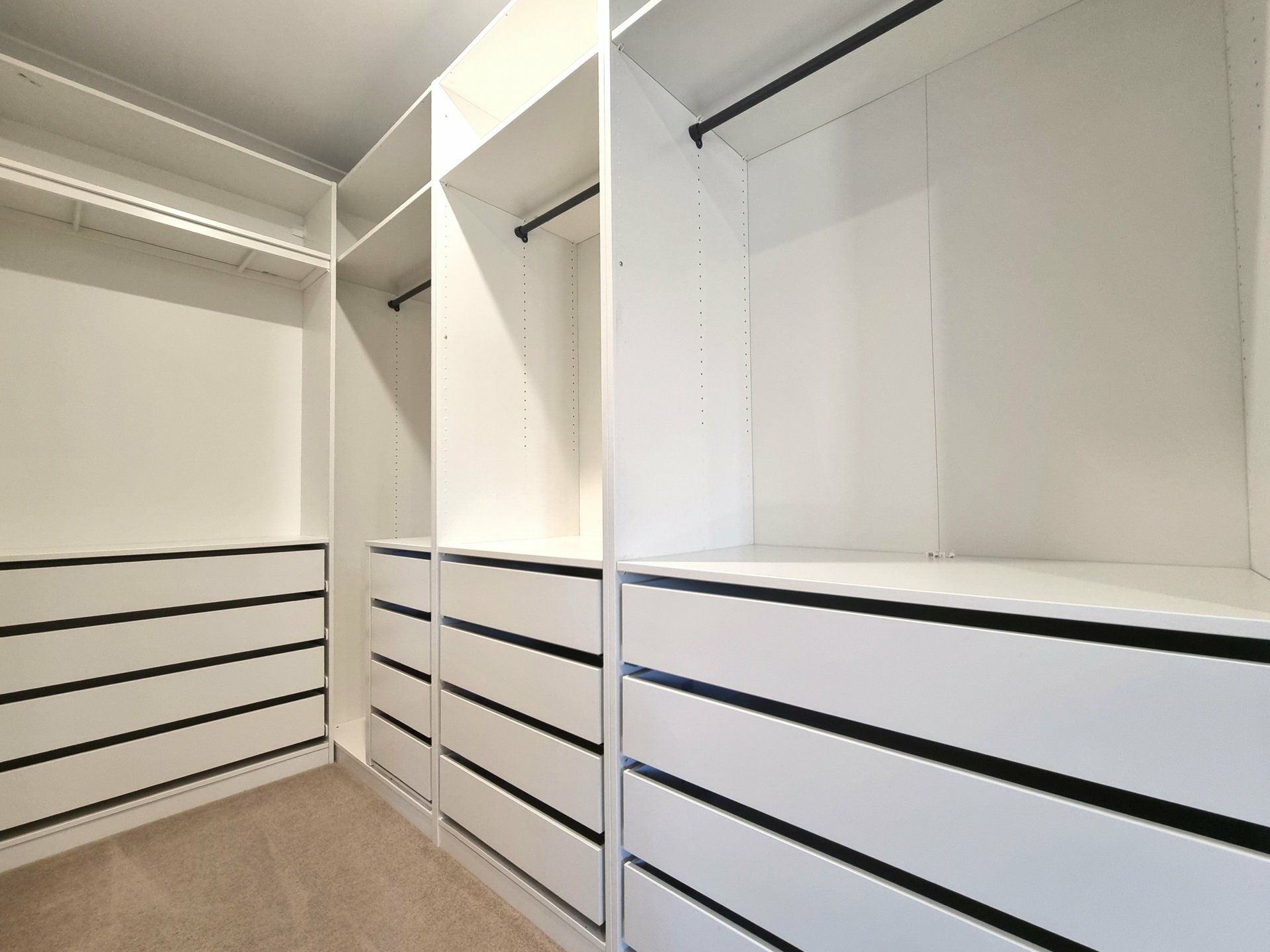 2 McGibbon Street — photo 6 of 20