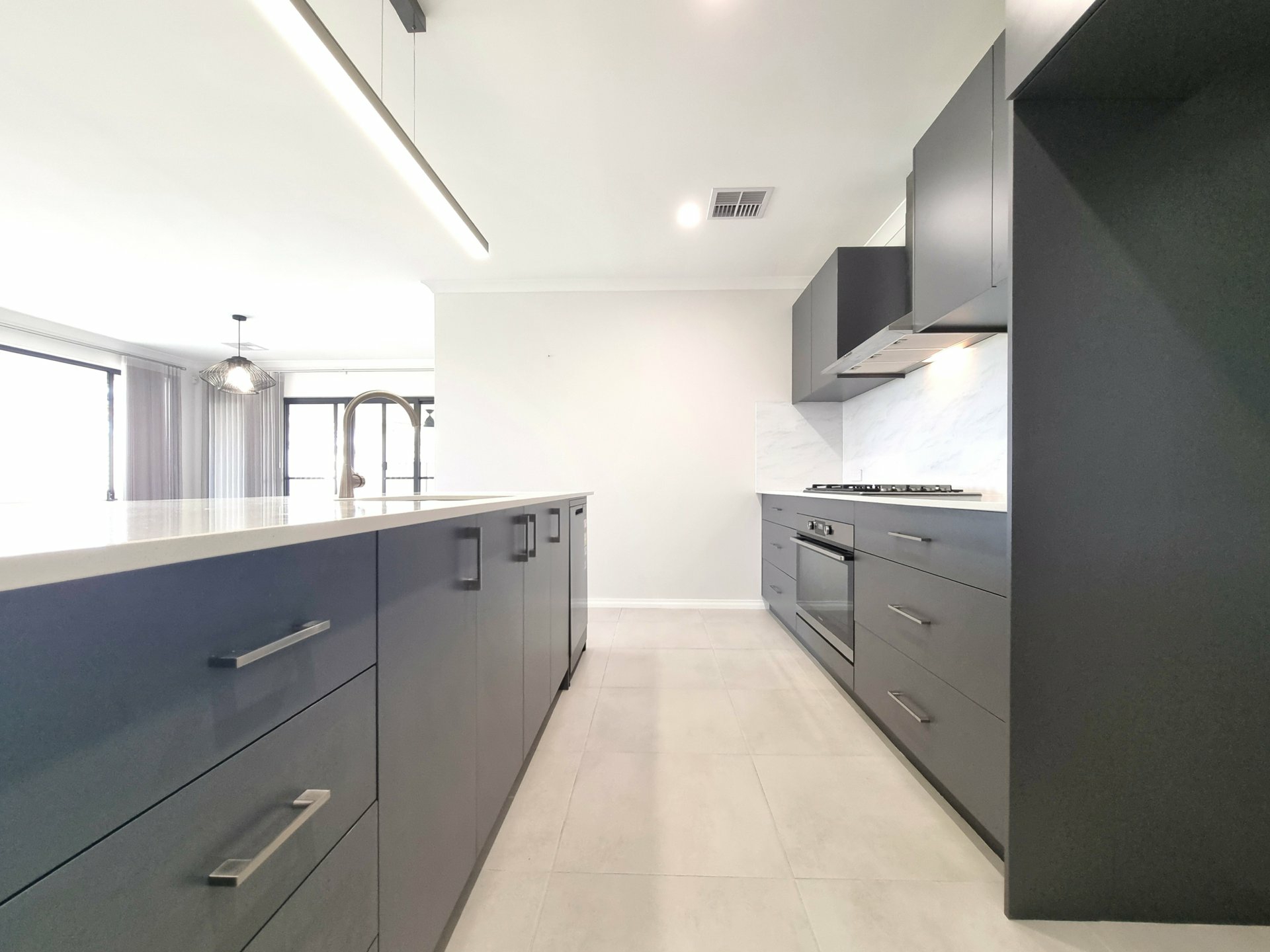 2 McGibbon Street — photo 12 of 20
