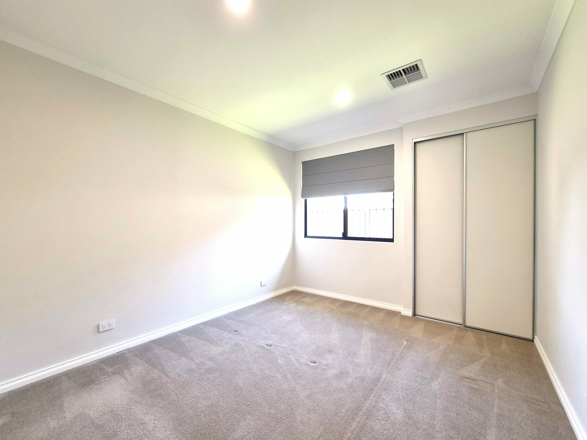 2 McGibbon Street — photo 15 of 20
