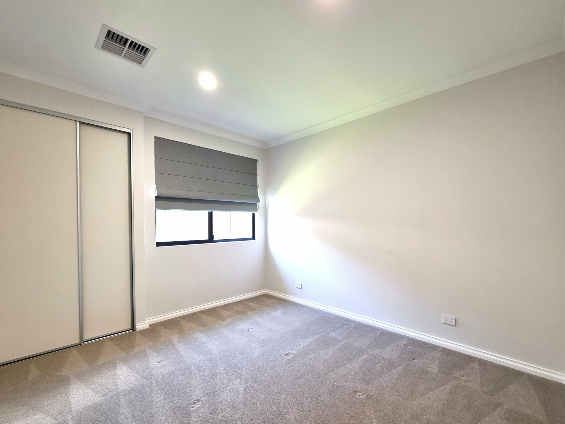2 McGibbon Street — photo 17 of 20
