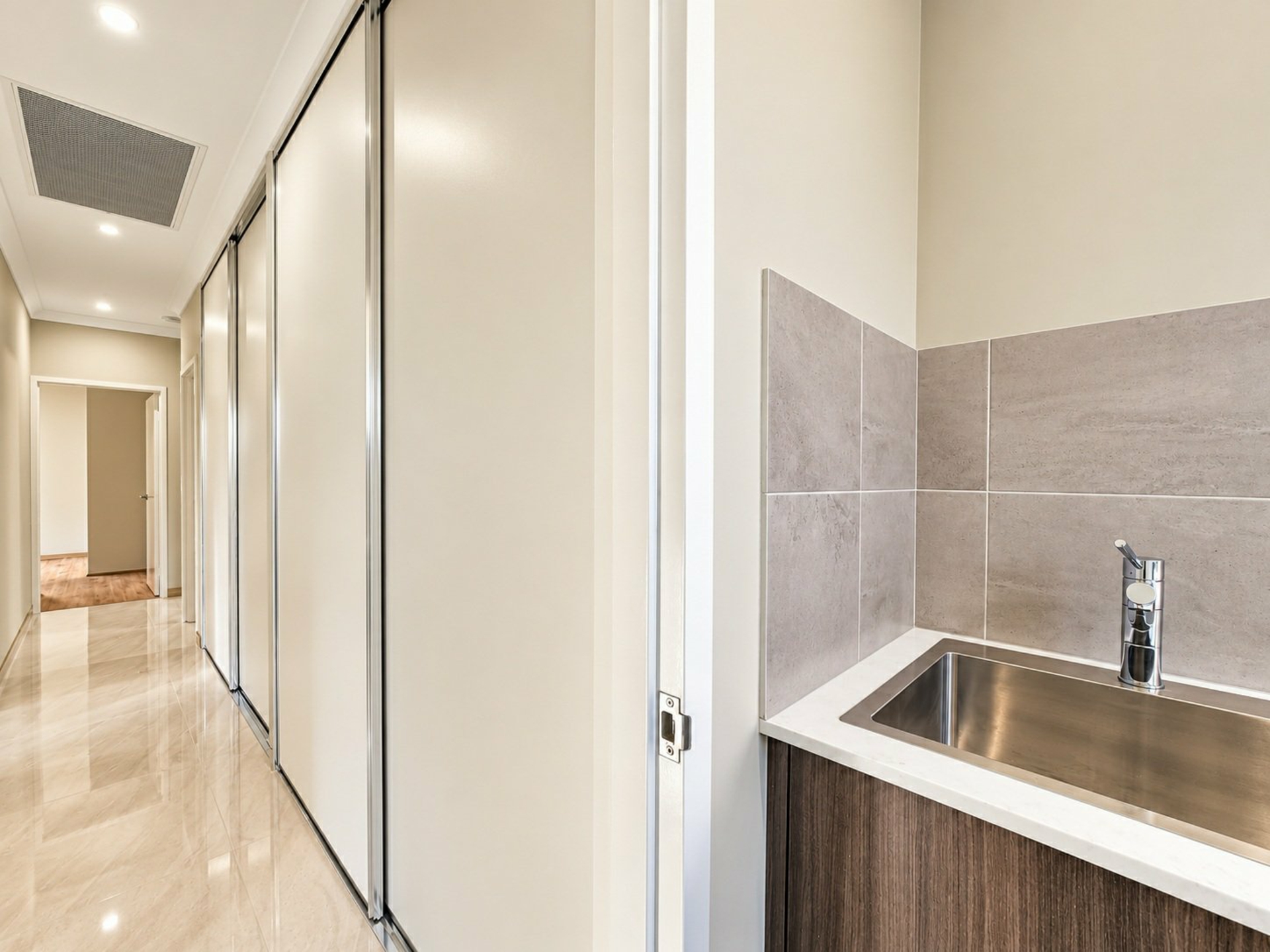 4 Stanley Street — photo 14 of 22