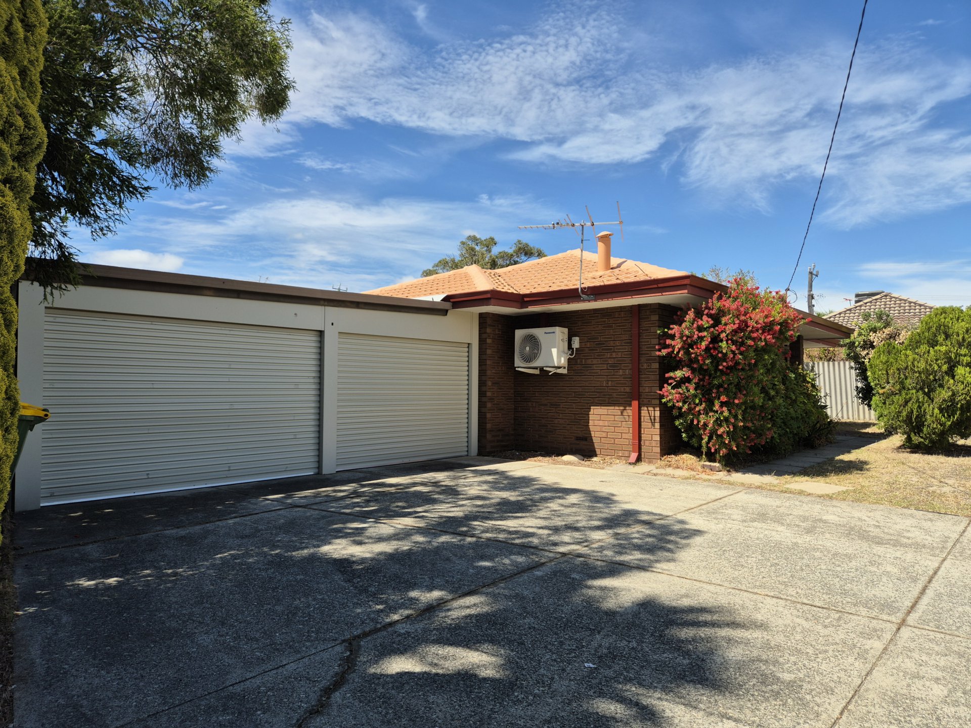 3 Sherlock Close — photo from LJ Hooker Harrisdale