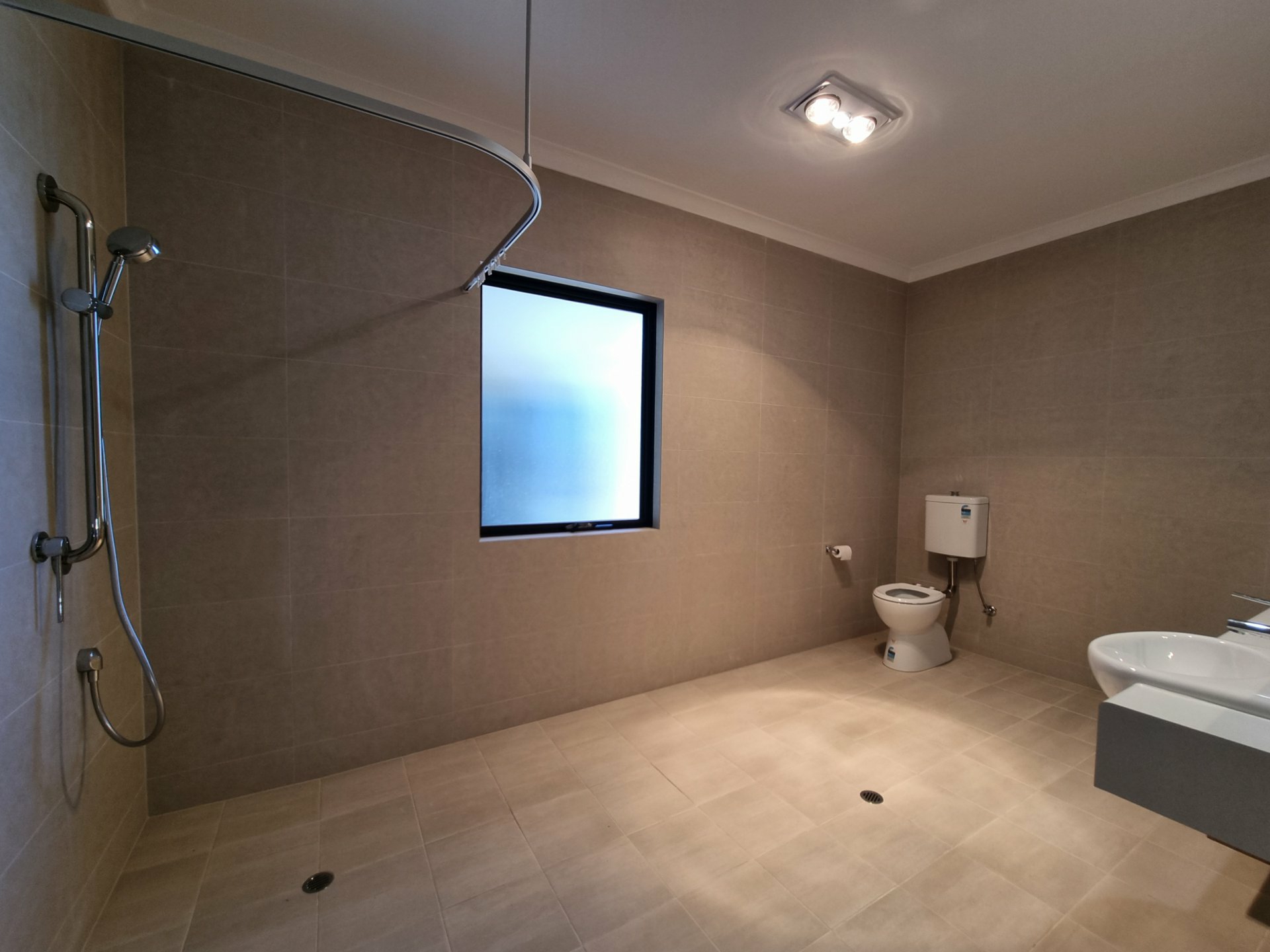23 Lawrence Way — photo 10 of 21