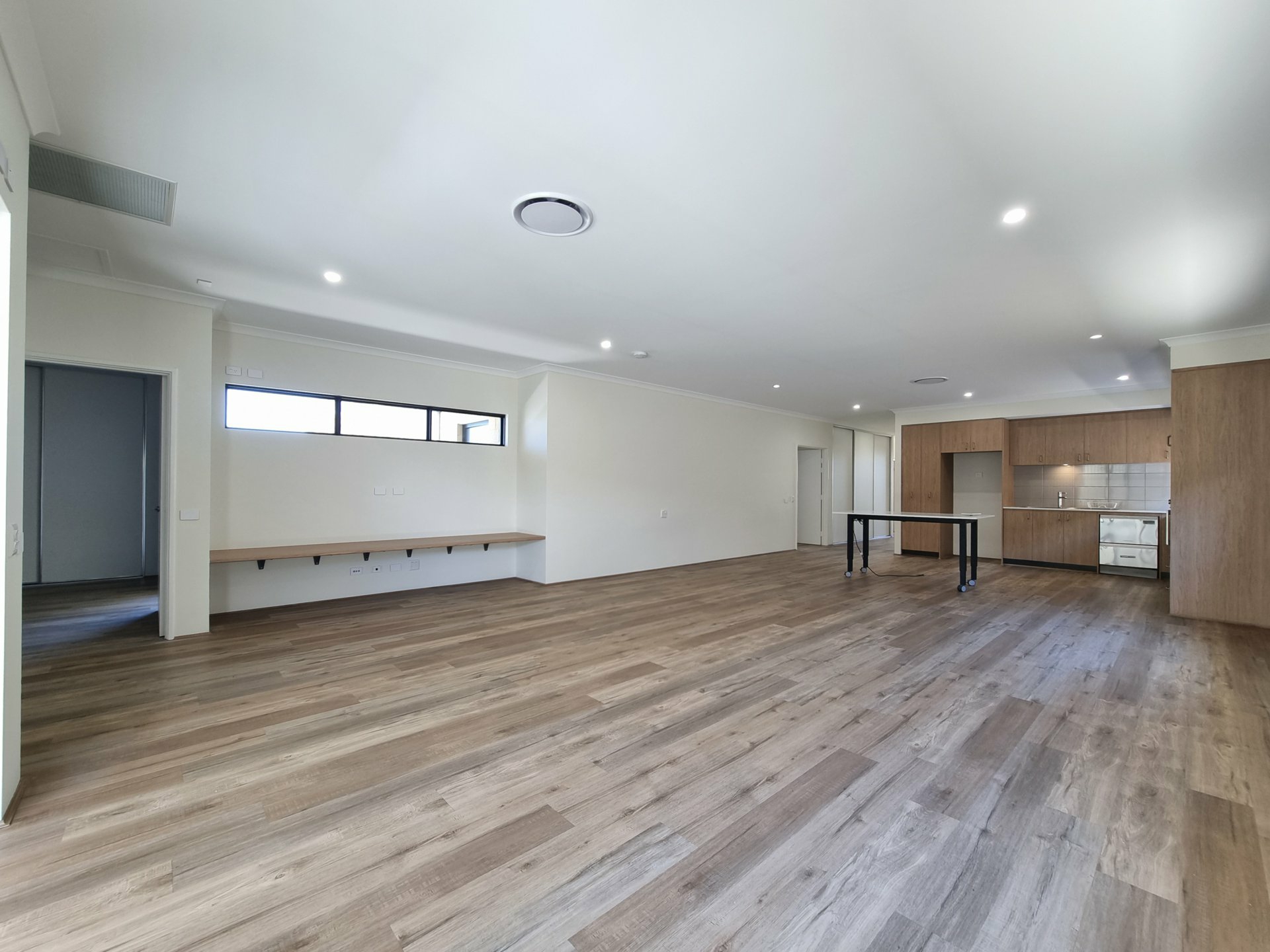 23 Lawrence Way — photo 14 of 21