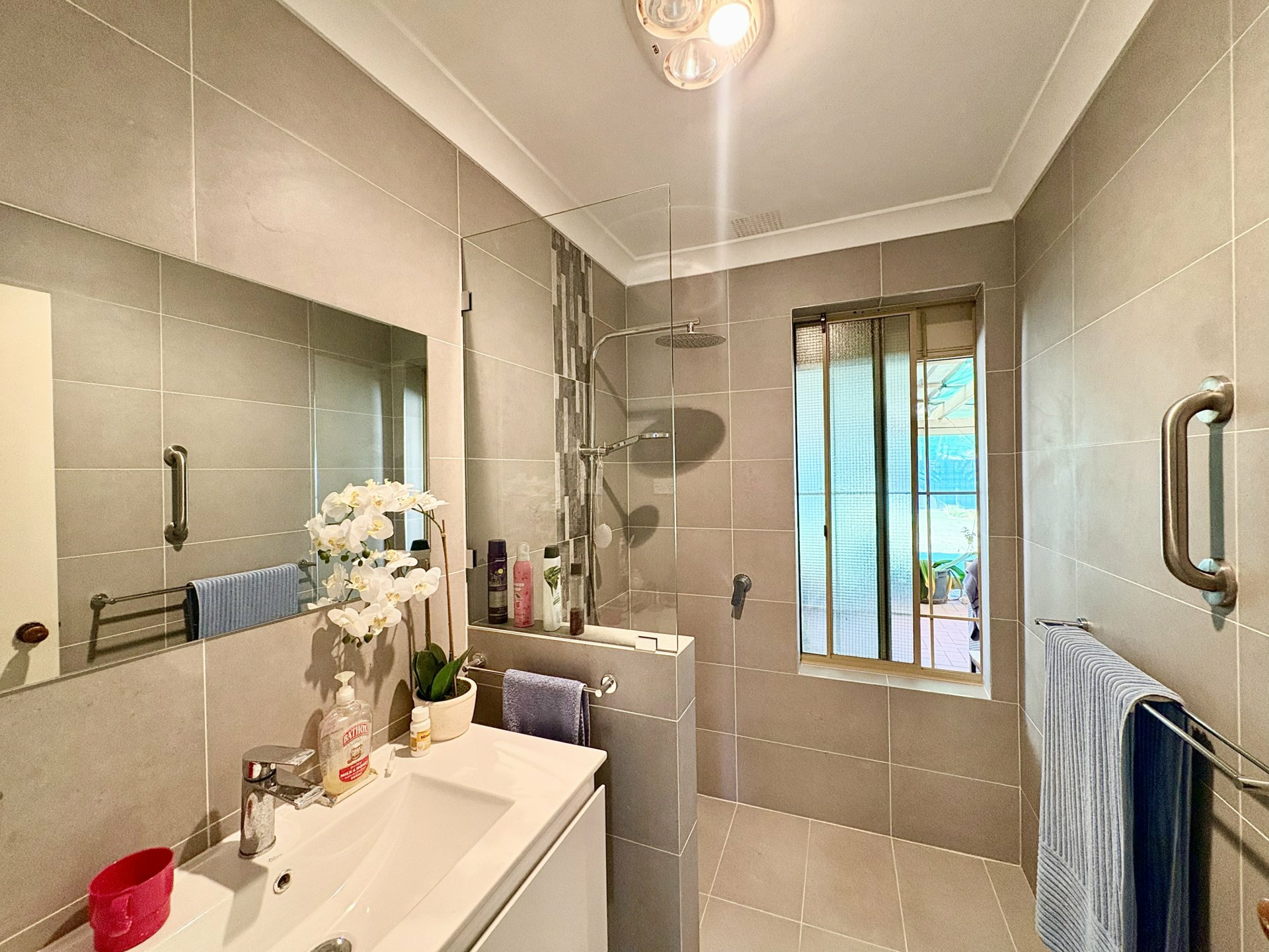 49 Rusthall Way — photo 8 of 16