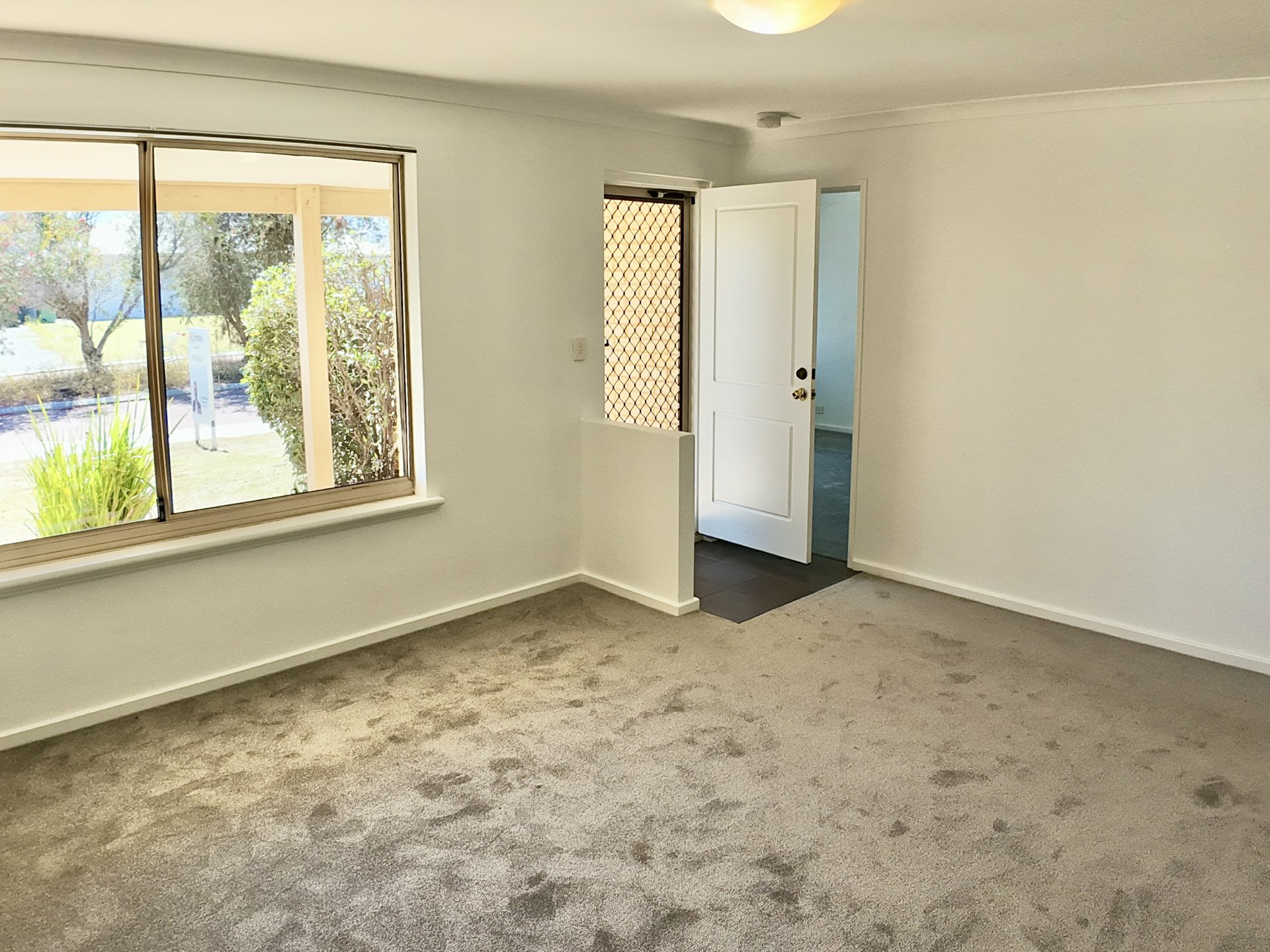 14 Fallon Place — photo 2 of 18