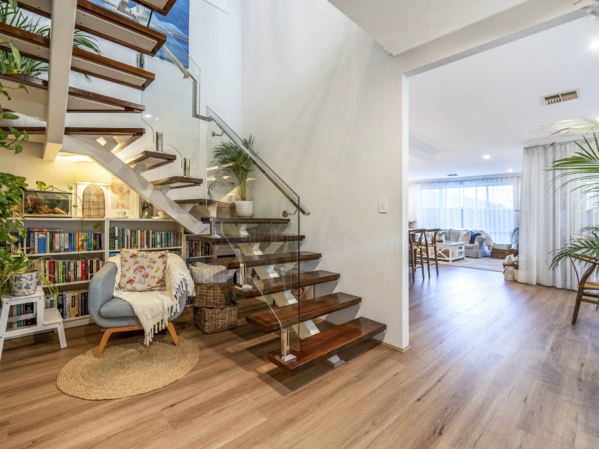 3 Dunmore Crescent — photo 4 of 30