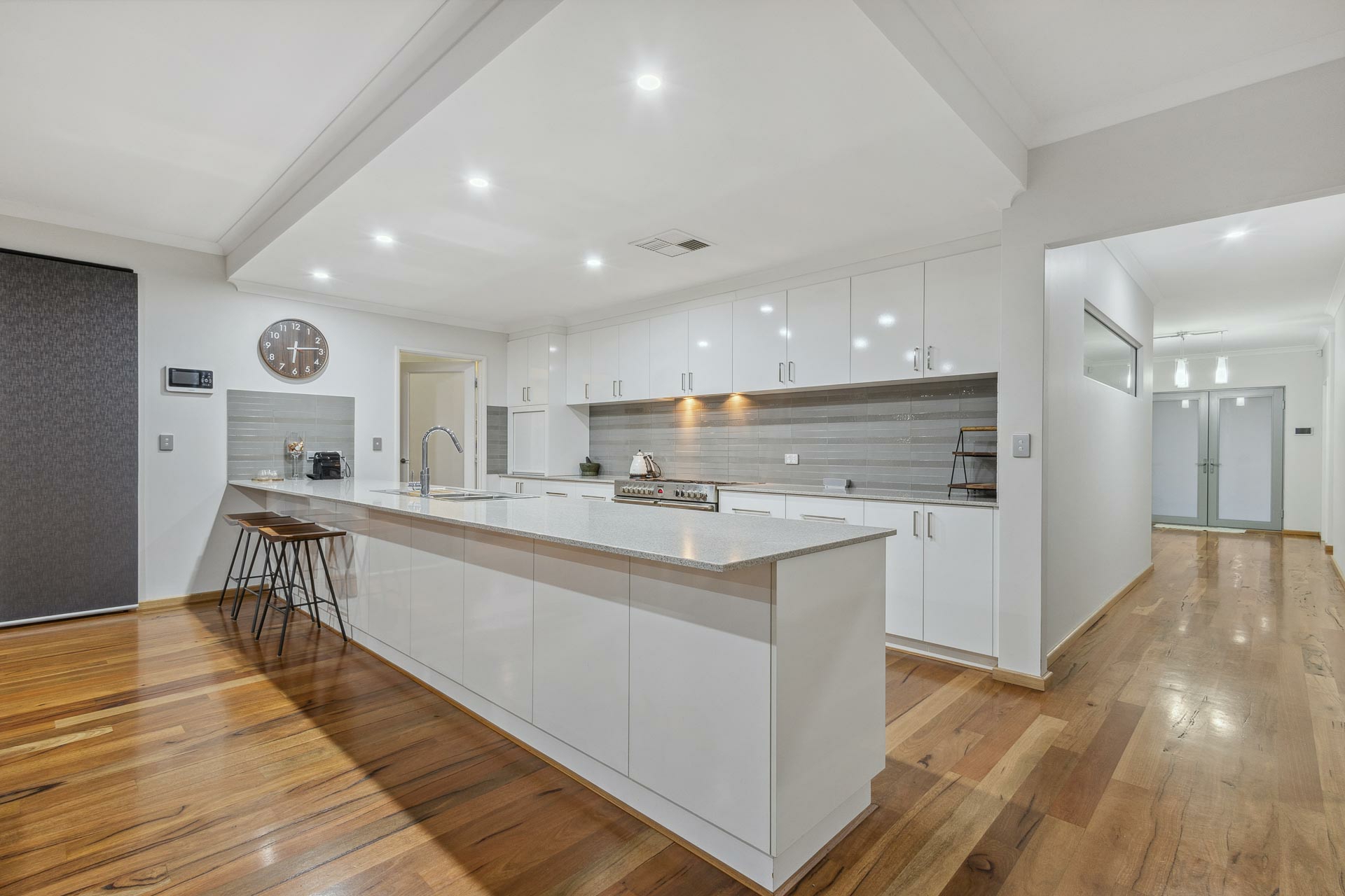 46 West Churchill Avenue, LAKE COOGEE