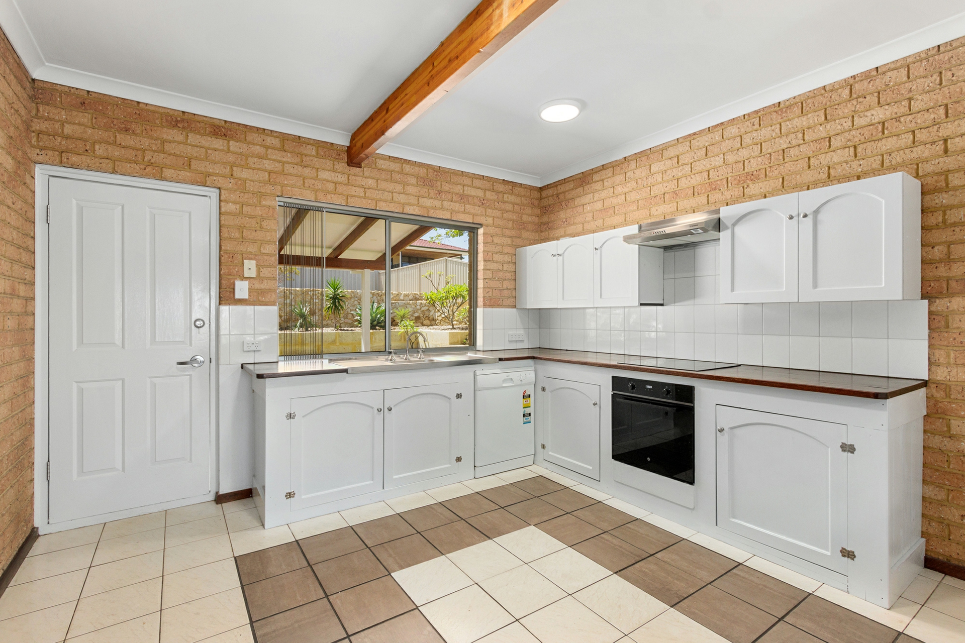 35 Fairbairn Road, COOGEE