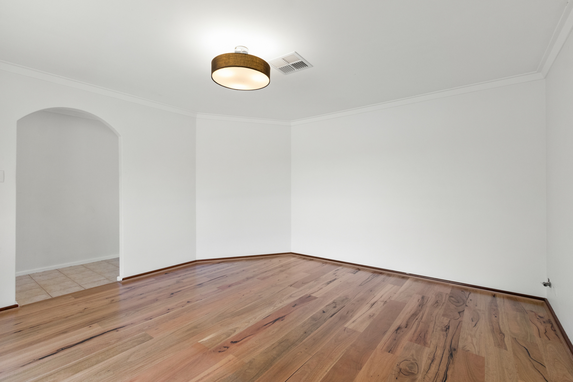 11 Lawson Place, LAKE COOGEE