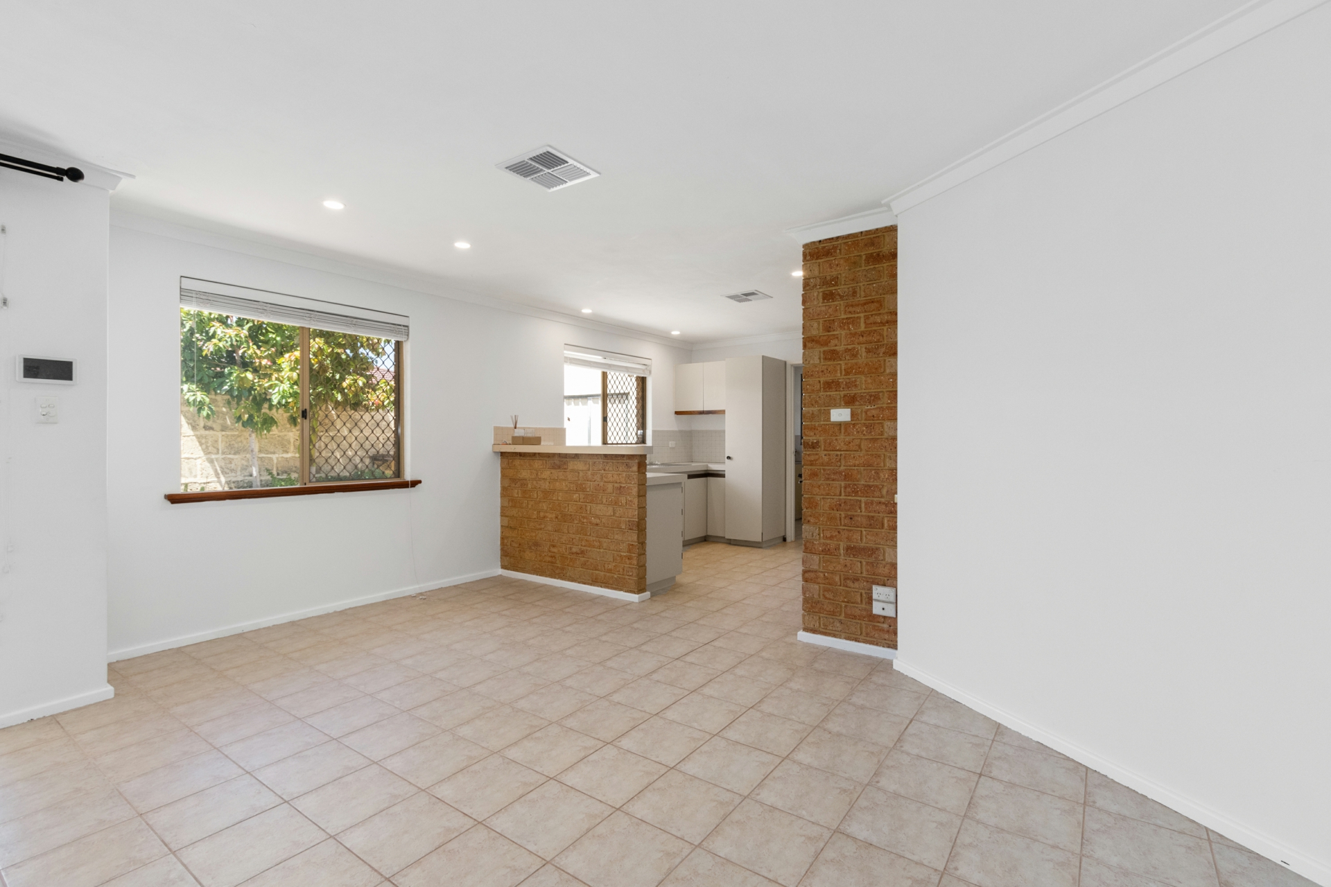 11 Lawson Place, LAKE COOGEE