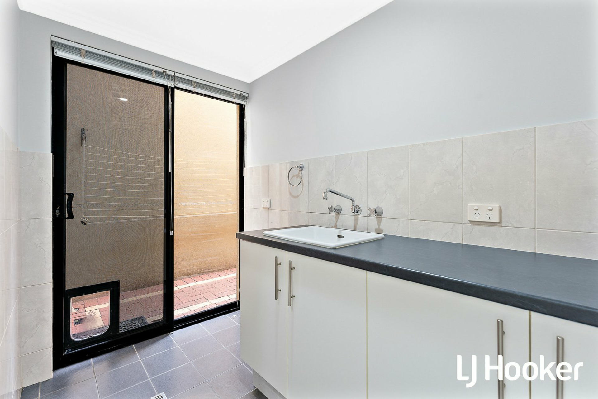 263 Holbeck Street, DOUBLEVIEW