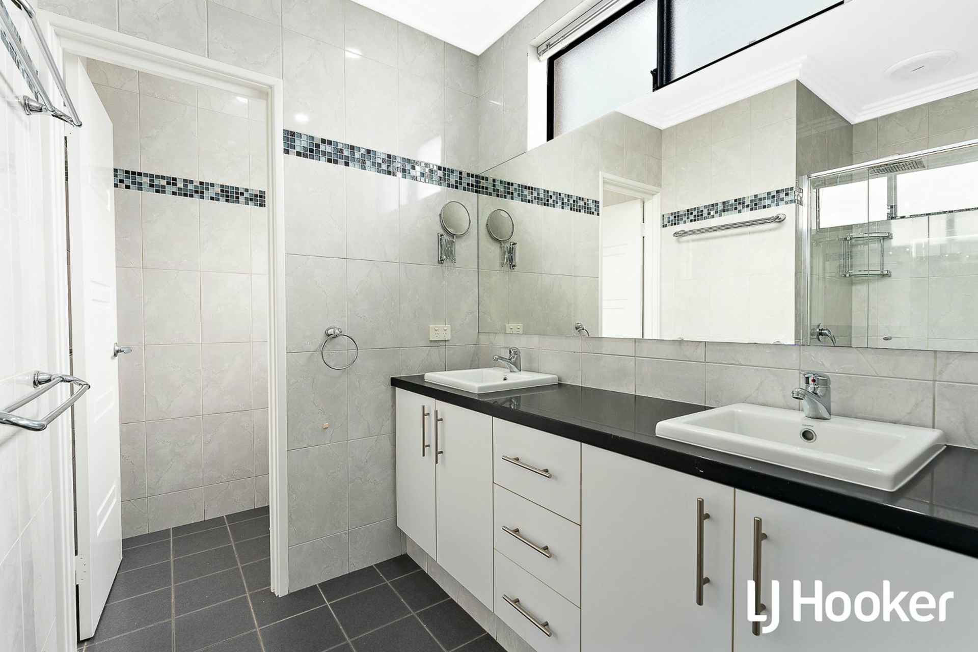 263 Holbeck Street, DOUBLEVIEW