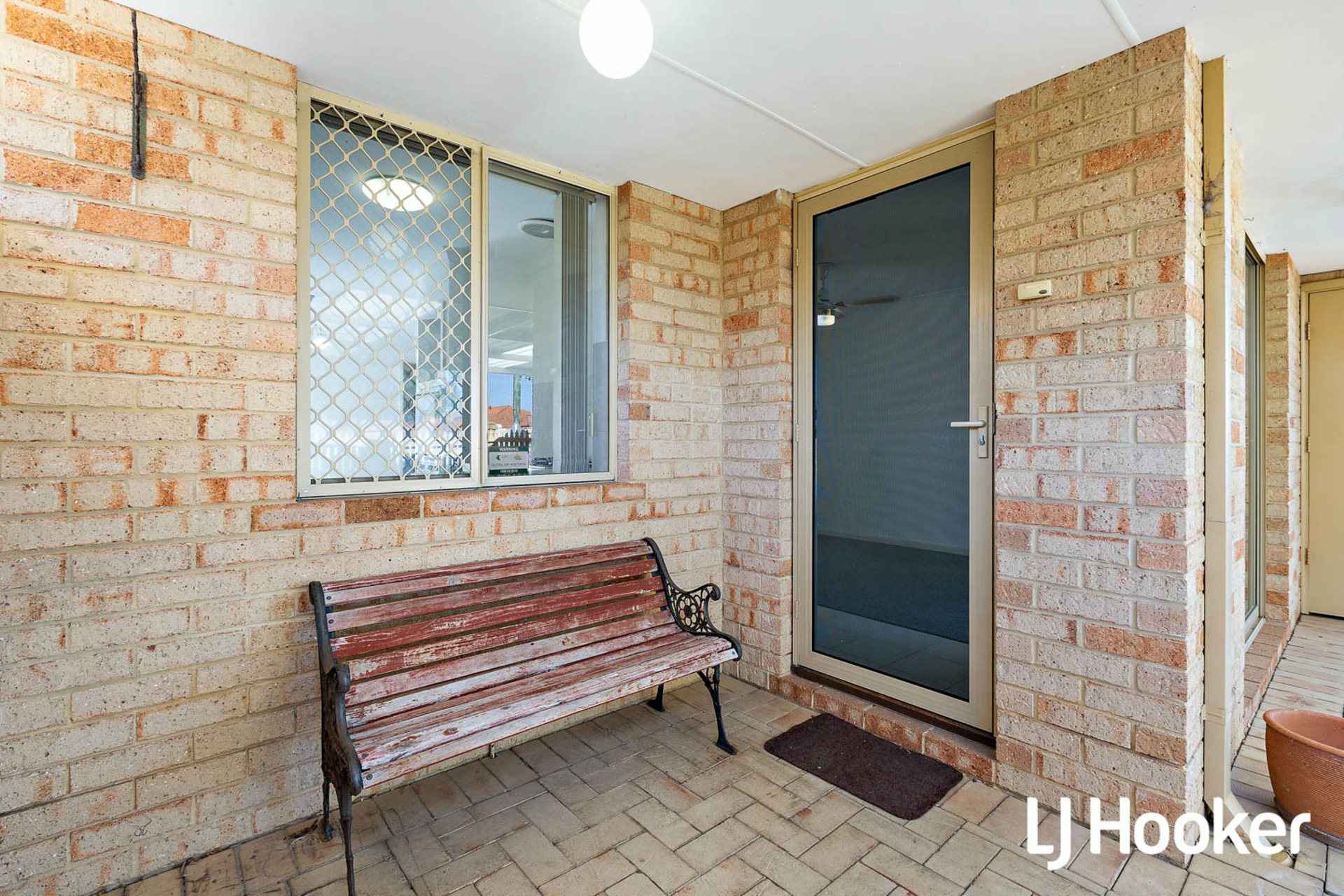 8 298 Albert Street, BALCATTA