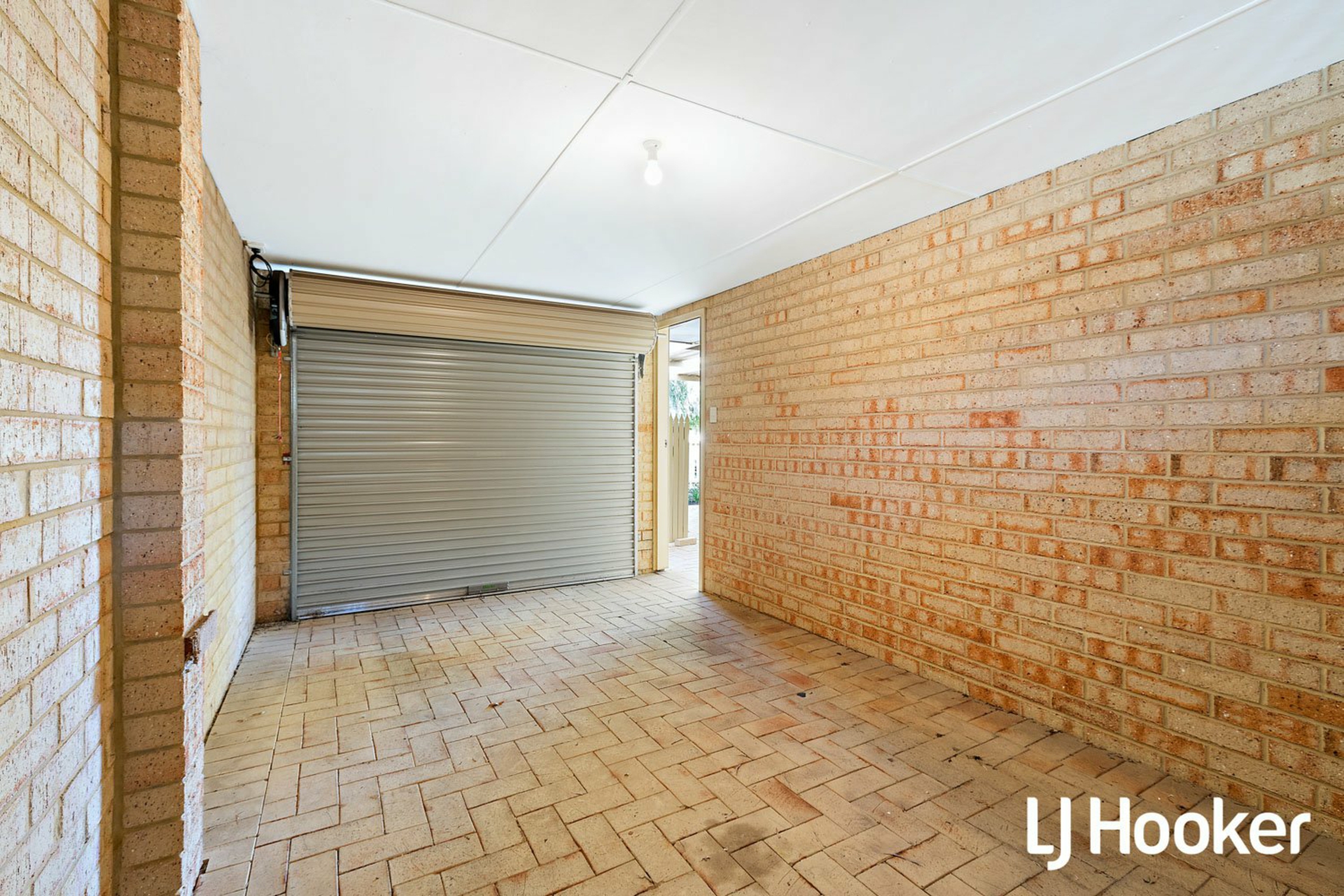 8 298 Albert Street, BALCATTA